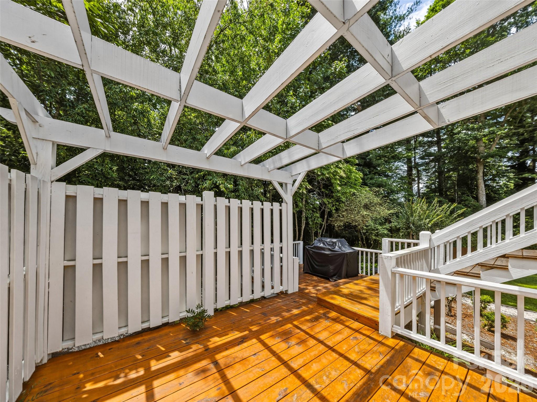 200 Teaberry Lane — Hendersonville