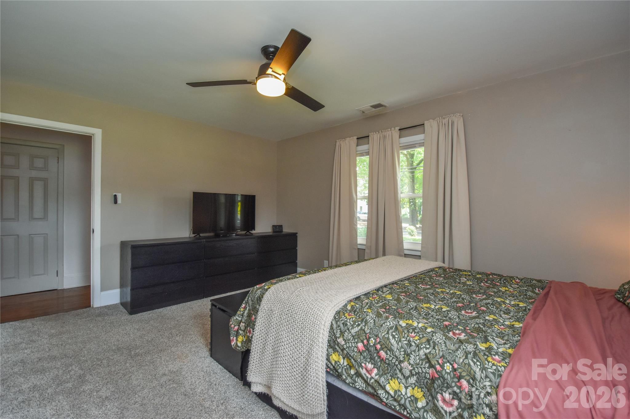 704 Lancaster Avenue — Monroe