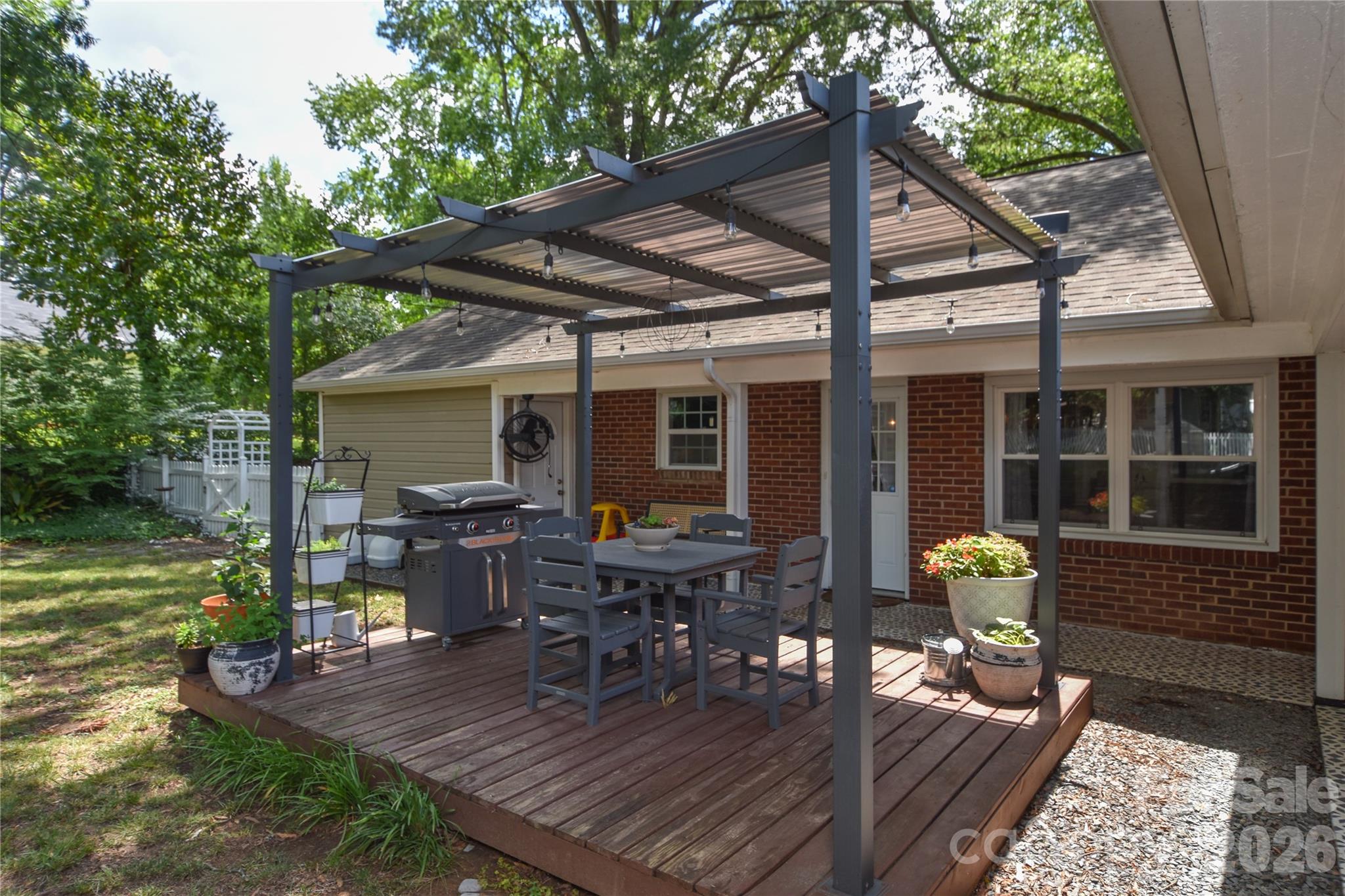 704 Lancaster Avenue — Monroe