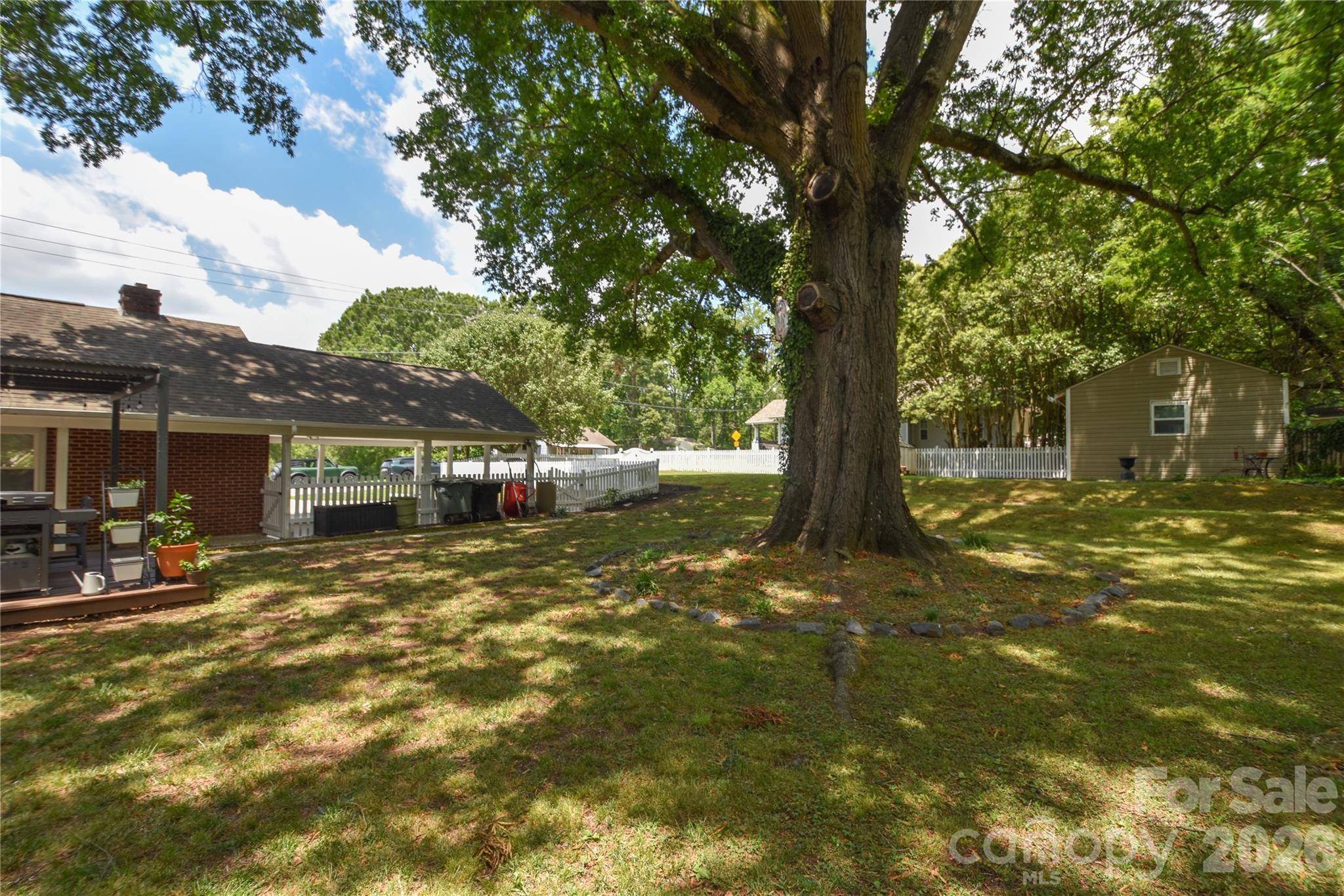 704 Lancaster Avenue — Monroe