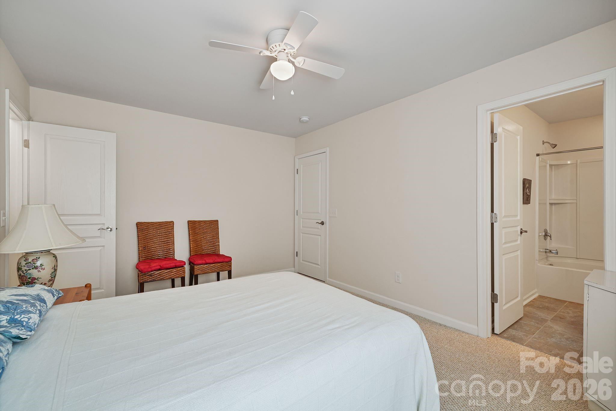 3845 Park South Station Boulevard — Charlotte