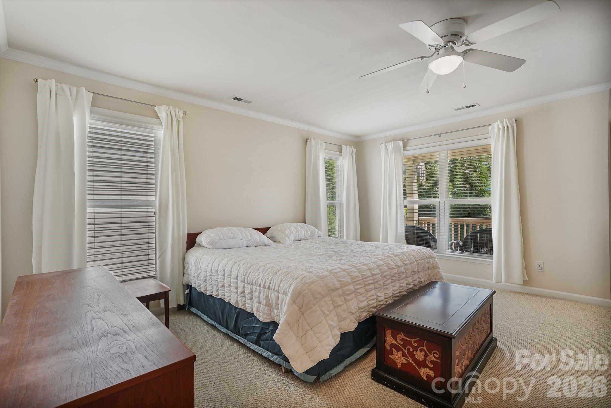 3845 Park South Station Boulevard — Charlotte
