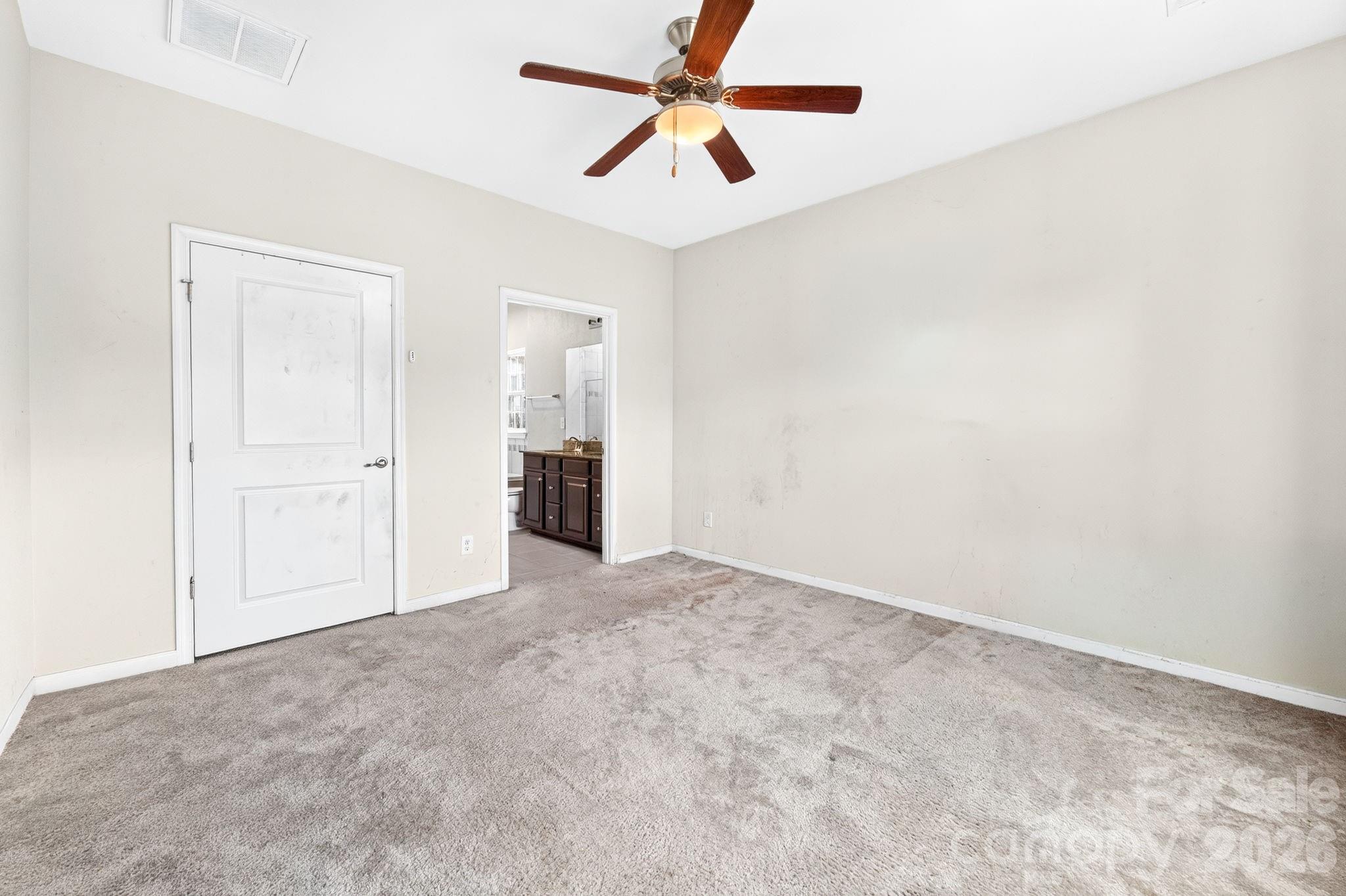 7347 Raylee Avenue SW — Concord