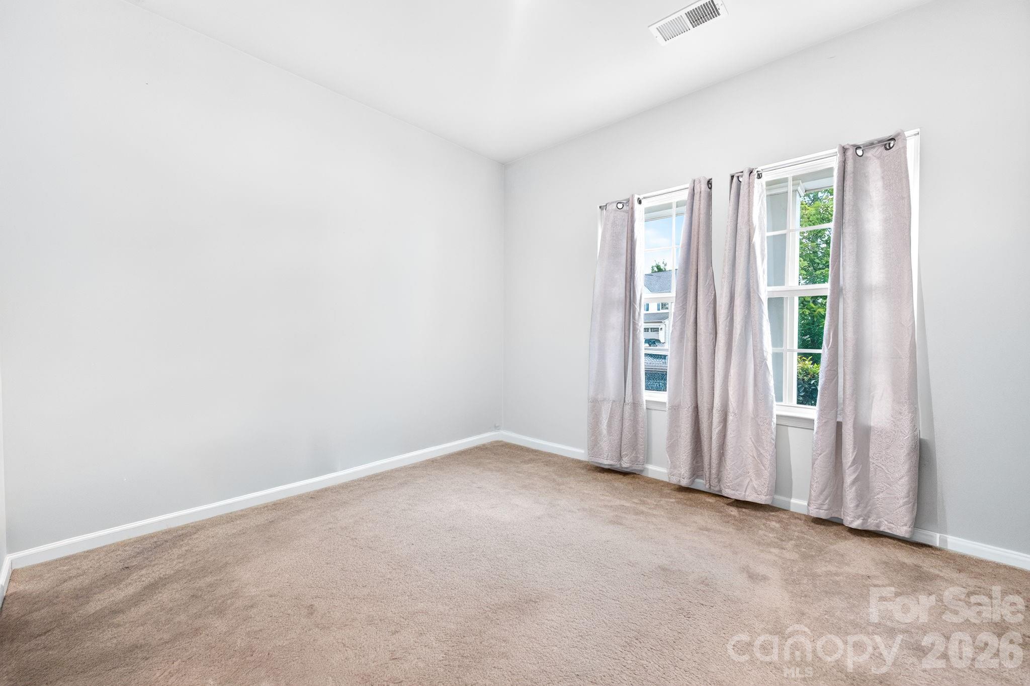 7347 Raylee Avenue SW — Concord