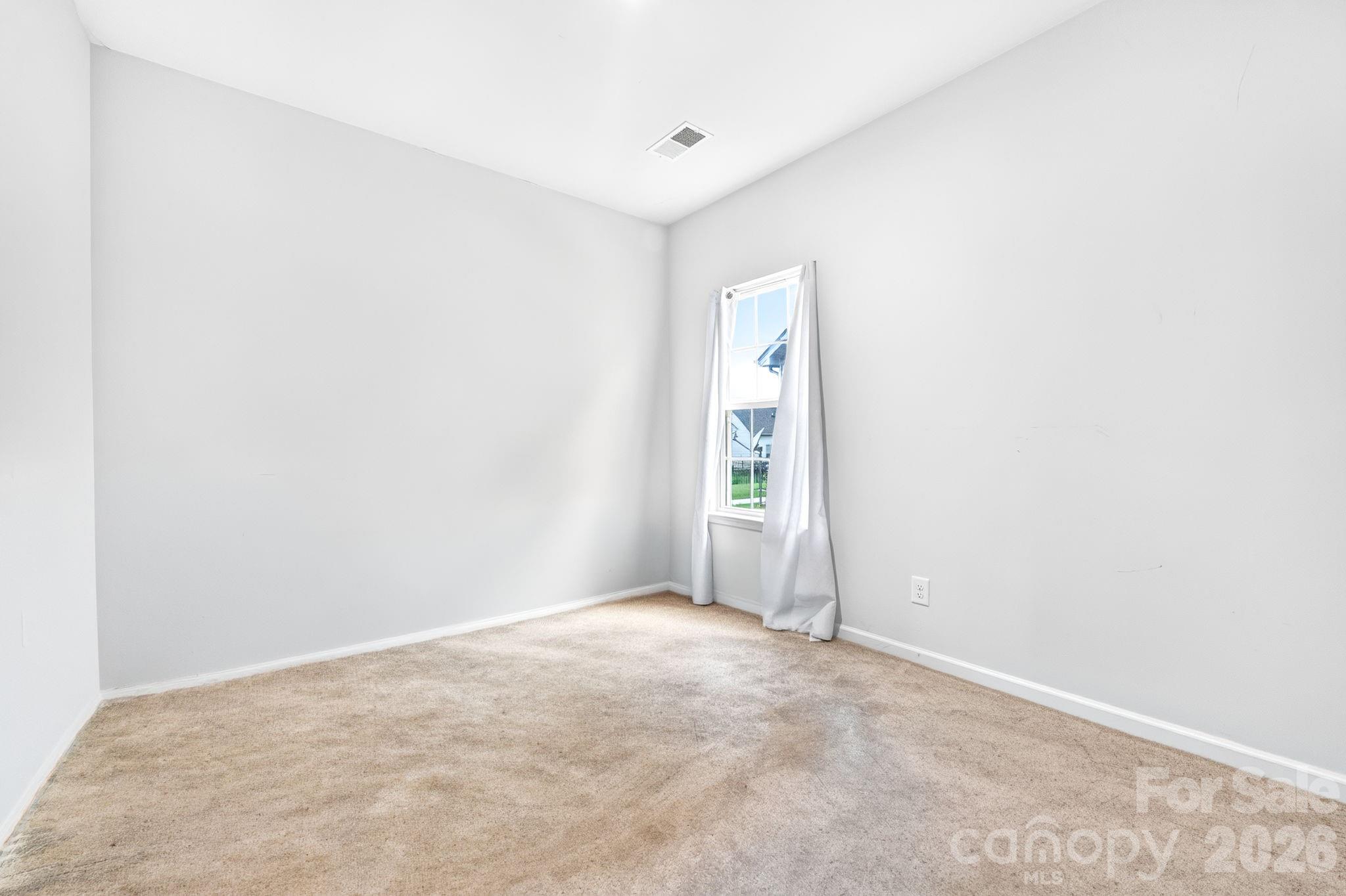 7347 Raylee Avenue SW — Concord