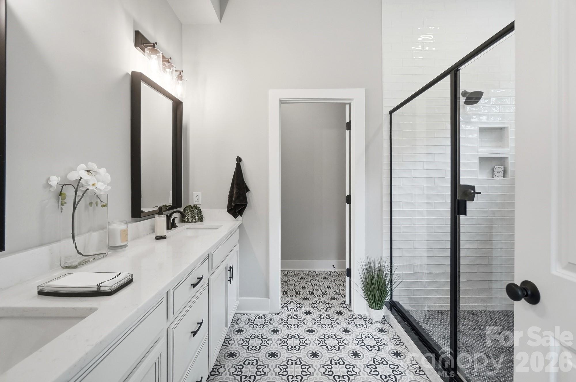 5028 Lewis Road — Gastonia