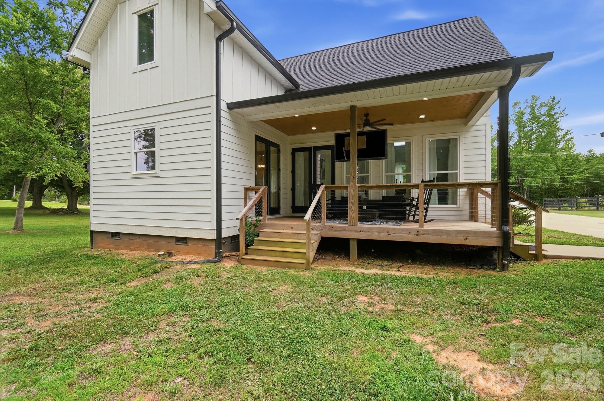 5028 Lewis Road — Gastonia