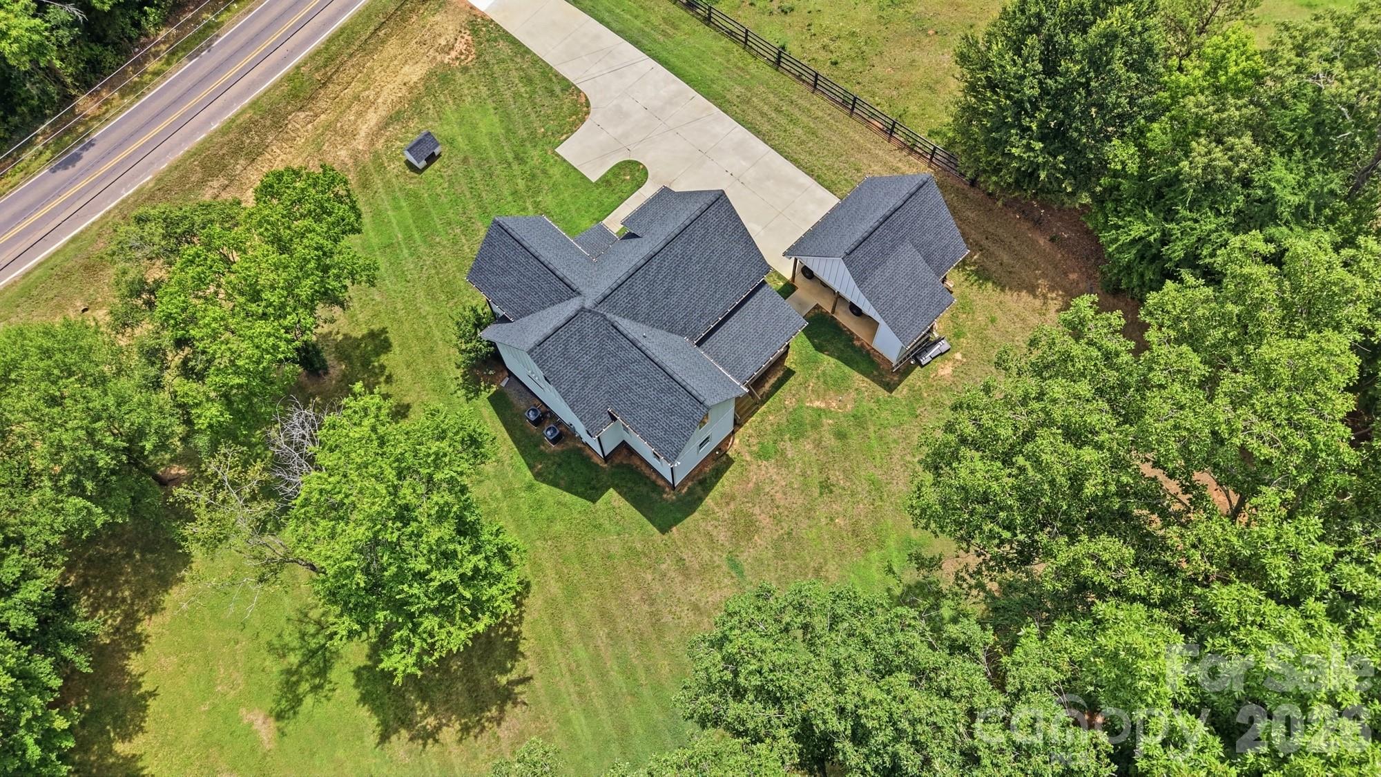 5028 Lewis Road — Gastonia
