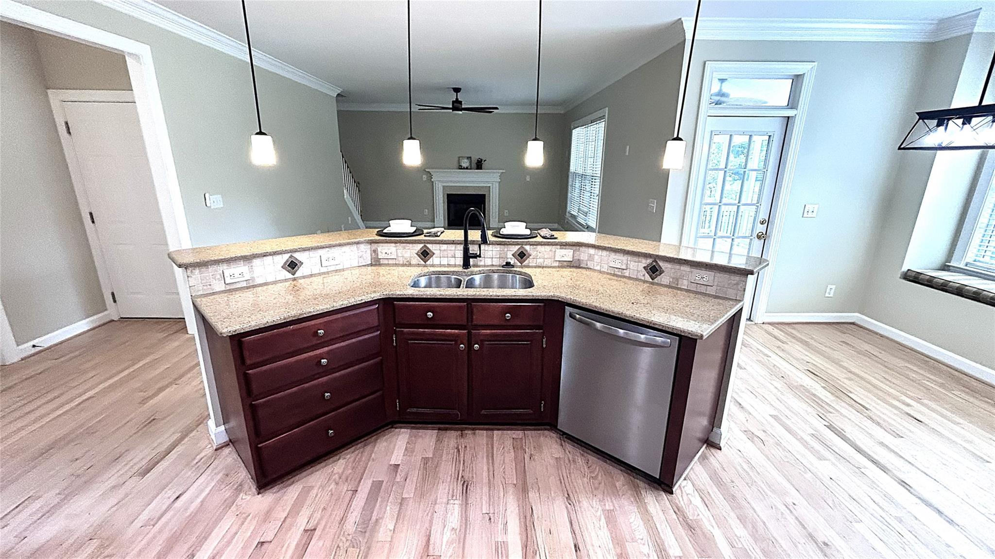 2127 Copperplate Road — Charlotte
