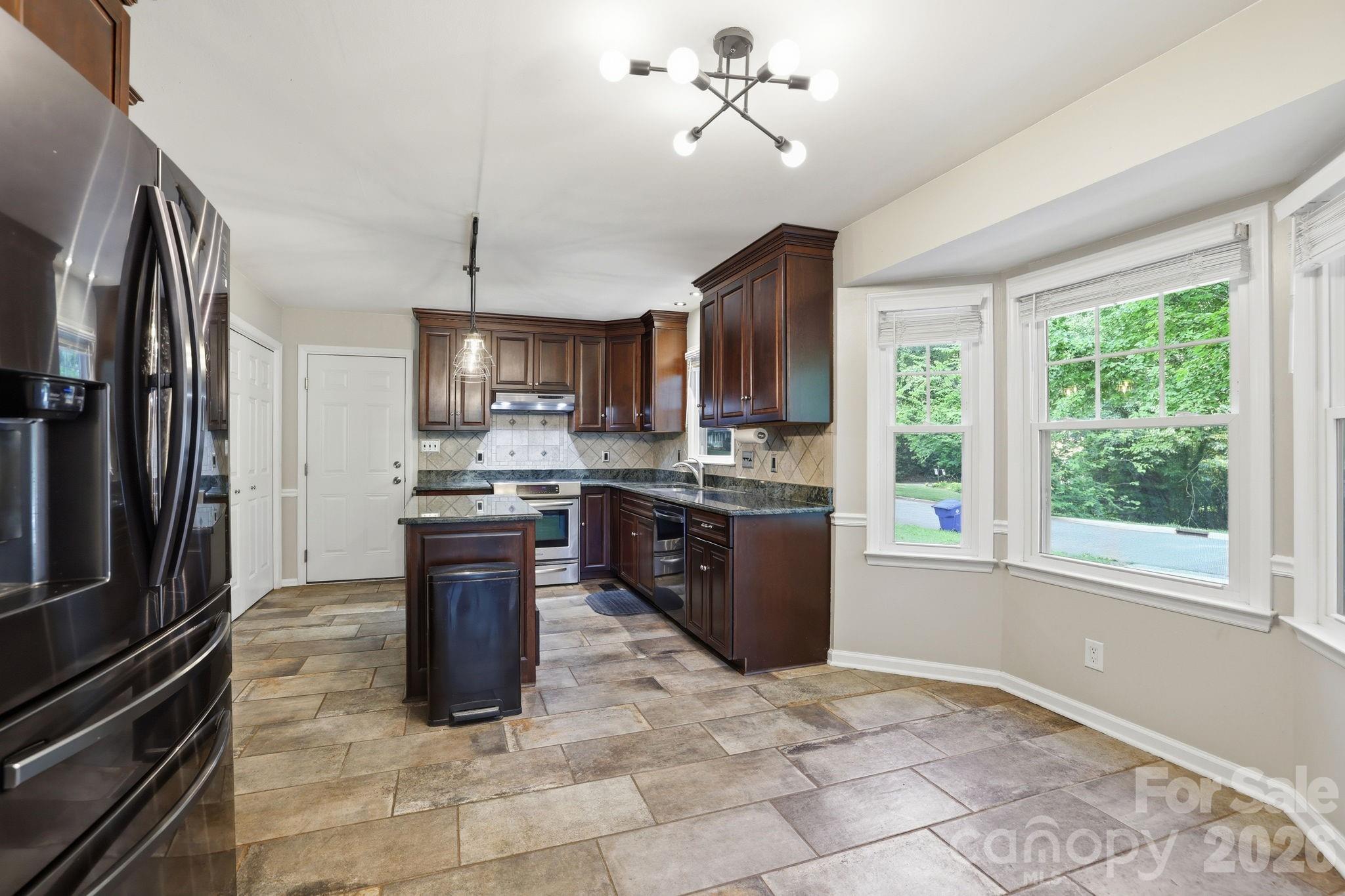 115 Southfork Drive — Belmont