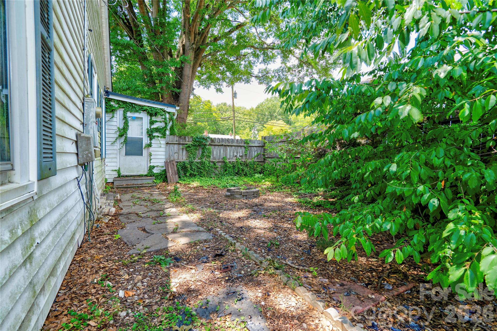 811 Kings Road — Shelby