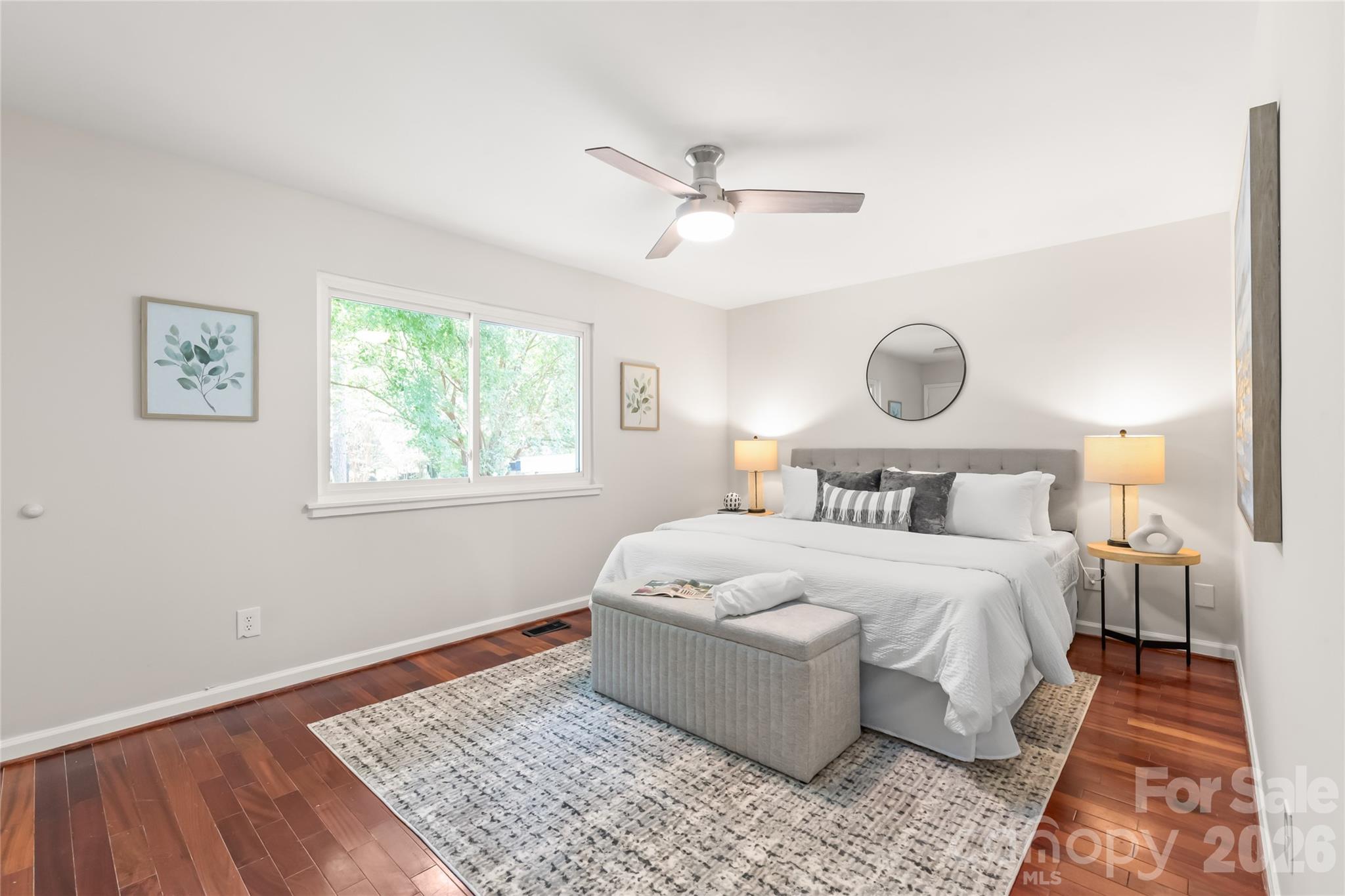 10129 Eagle Court — Charlotte