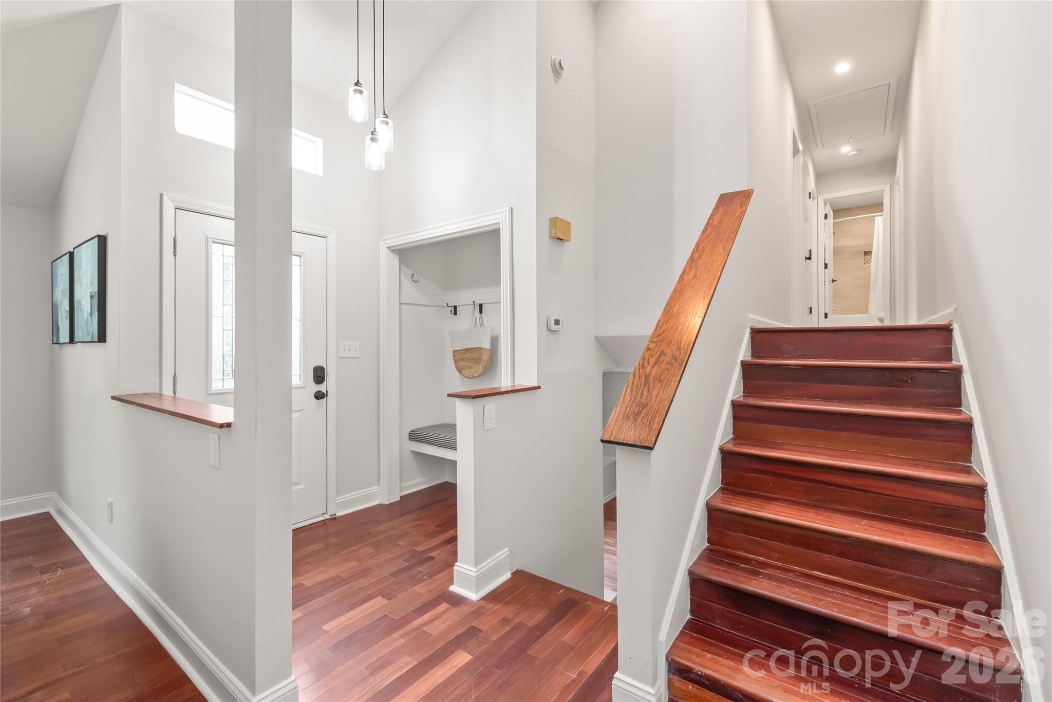 10129 Eagle Court — Charlotte