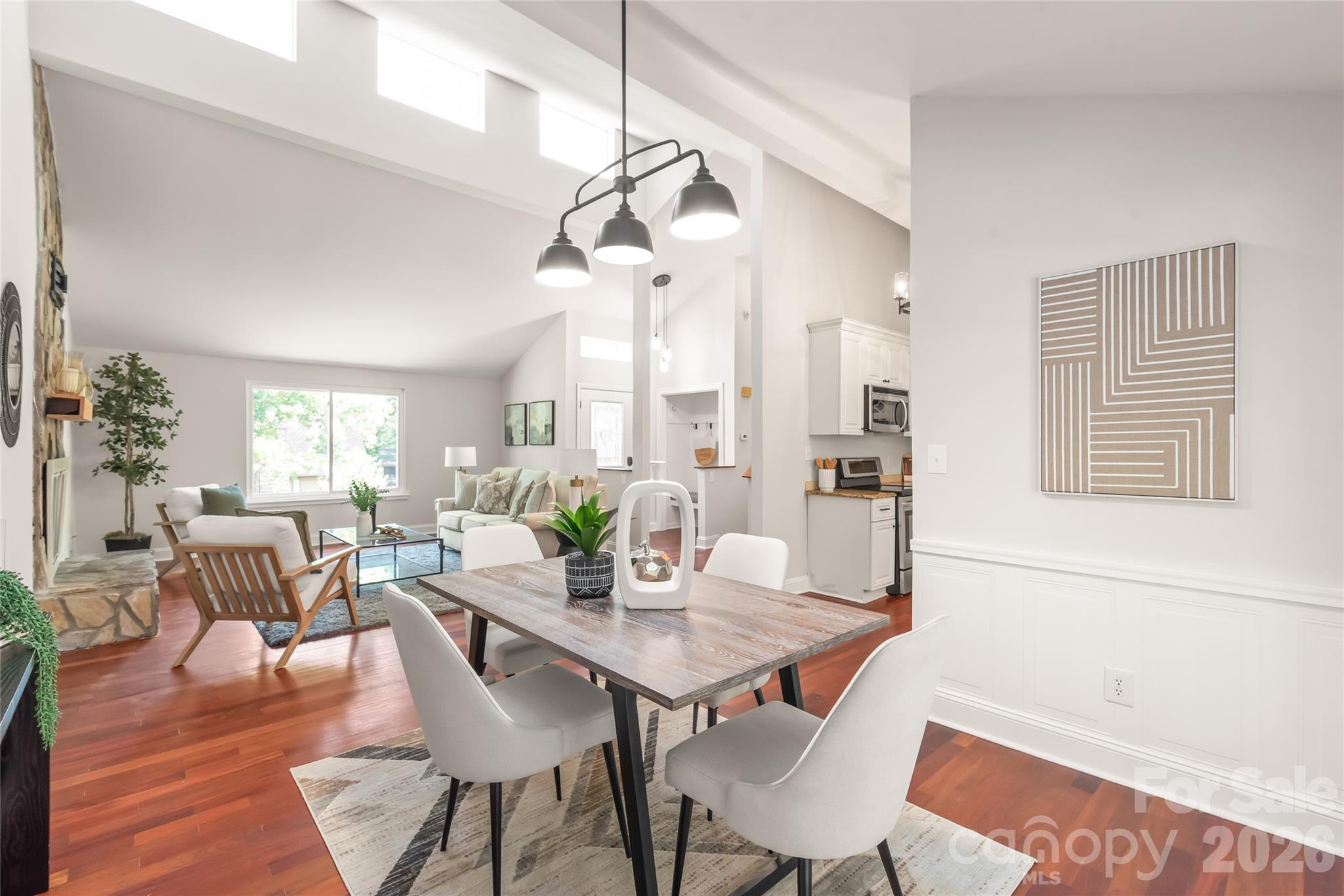 10129 Eagle Court — Charlotte