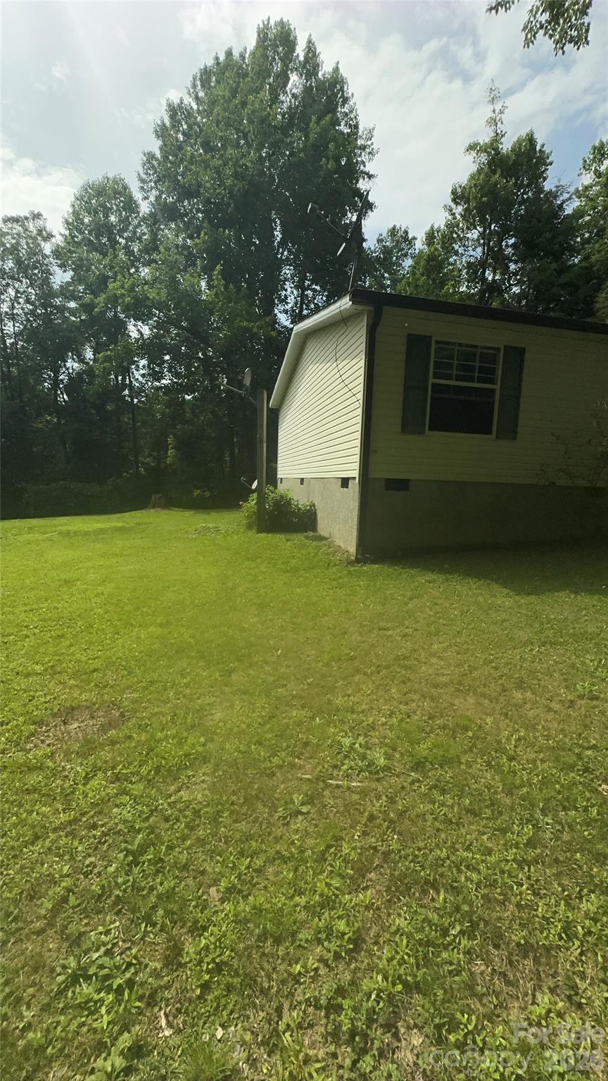 294 E Lester Lane — Hendersonville
