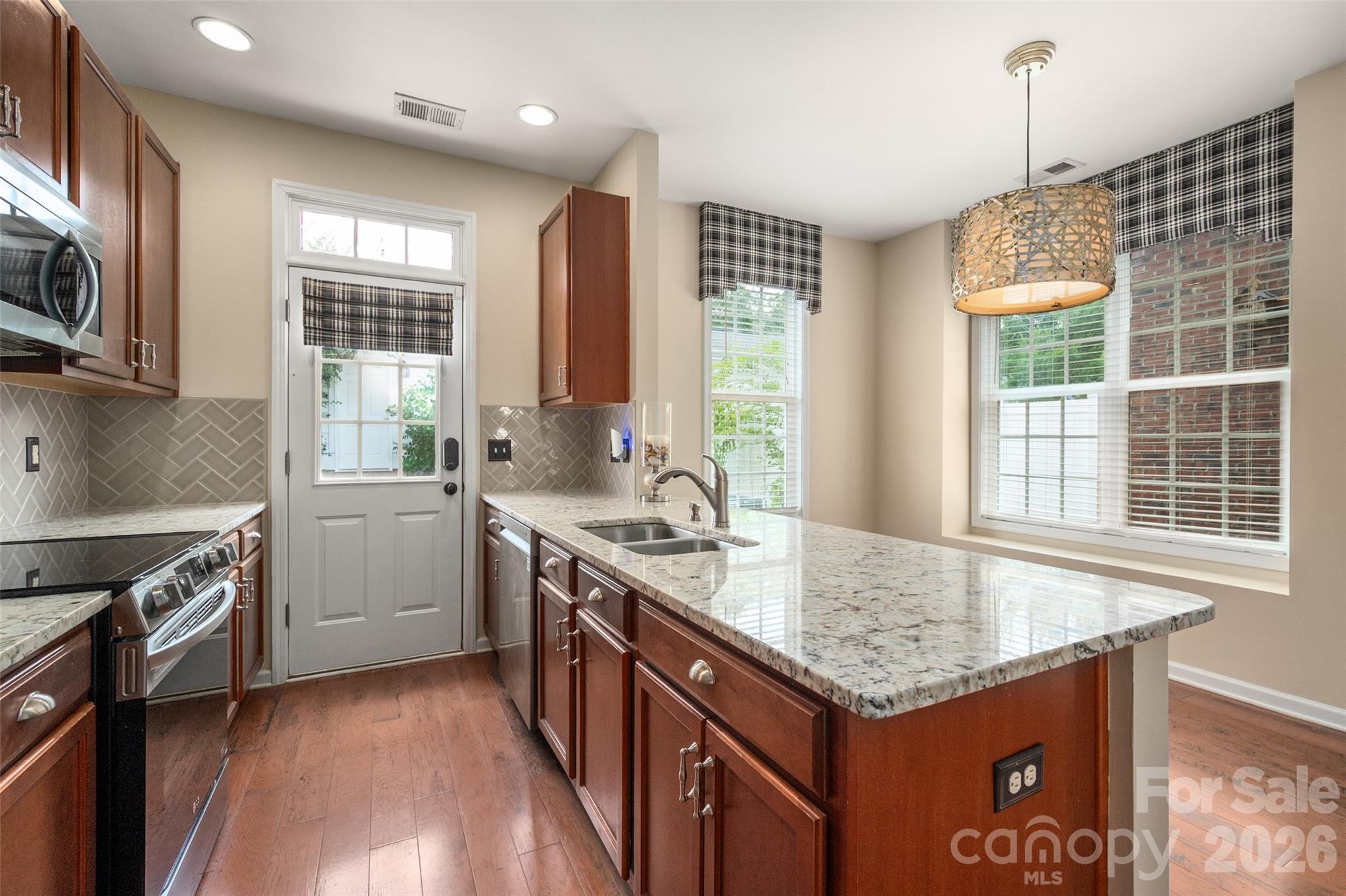 11201 Cedar Walk Lane — Charlotte