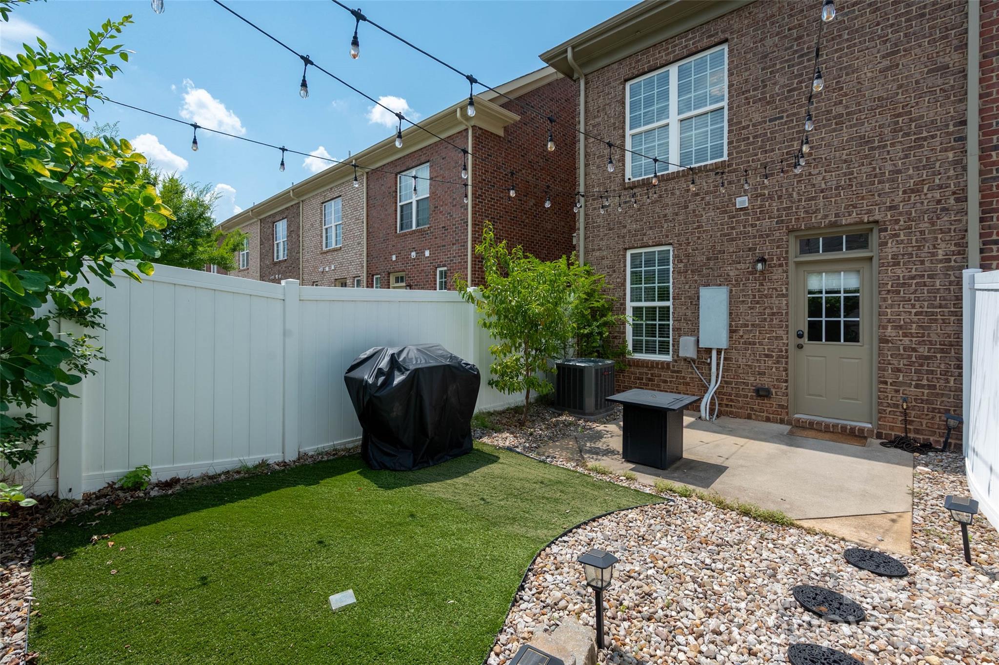 11201 Cedar Walk Lane — Charlotte