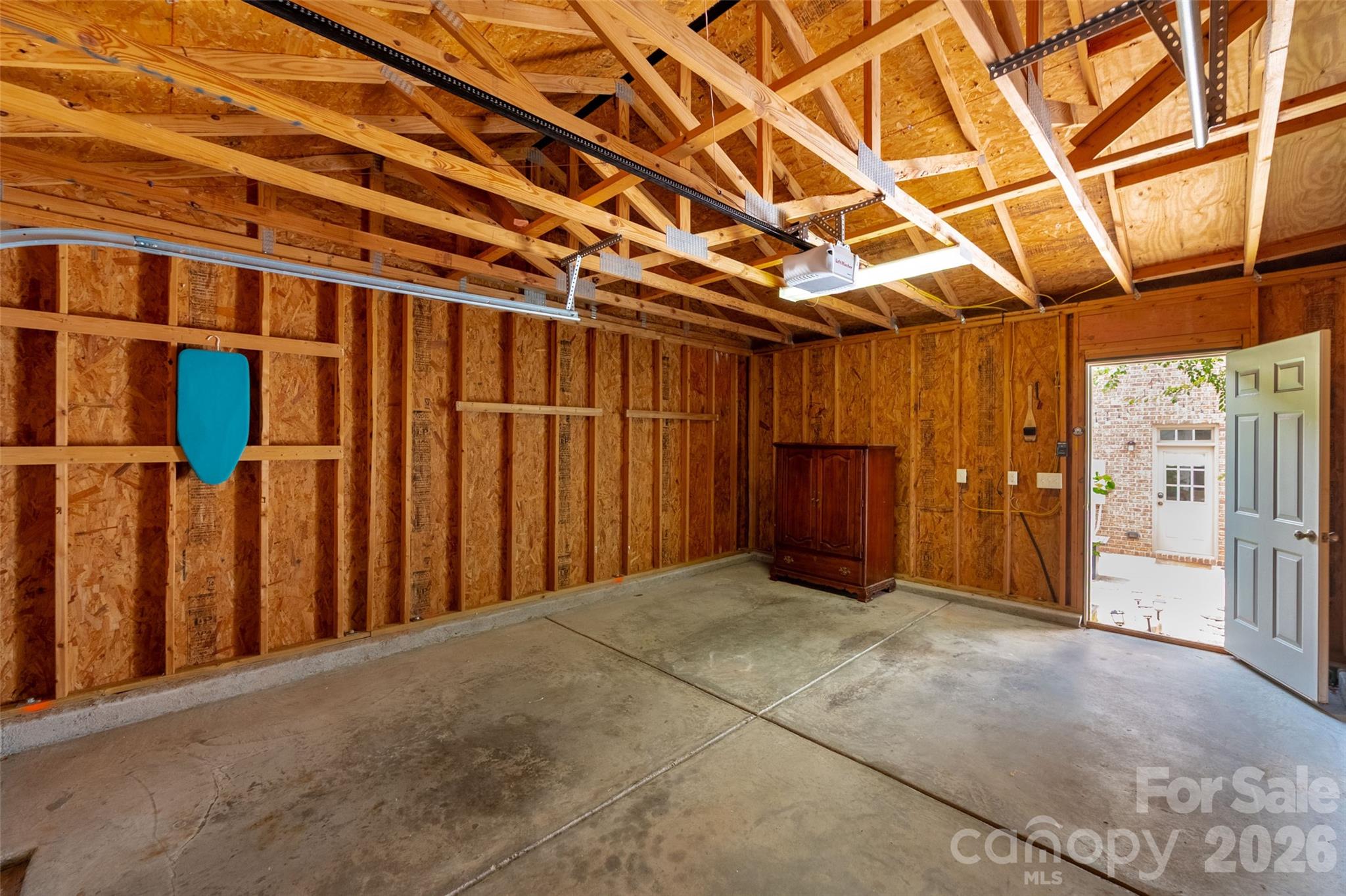 11201 Cedar Walk Lane — Charlotte