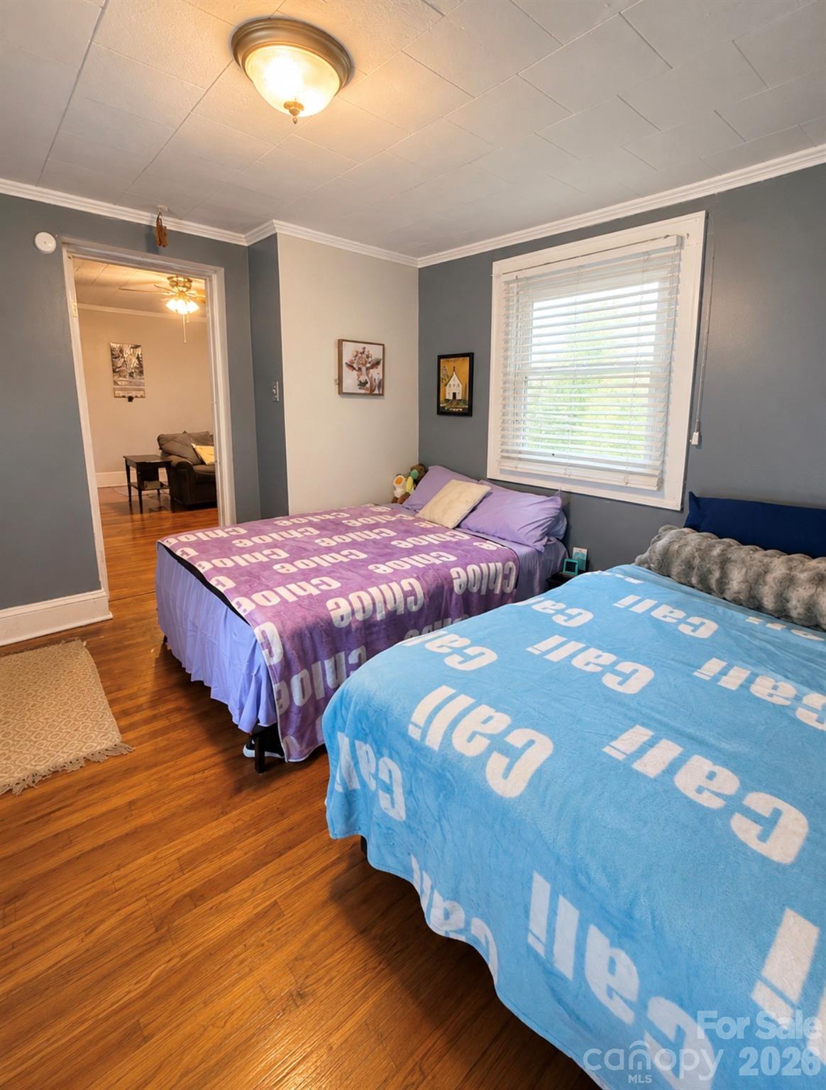 525 Shinn Circle — Norwood