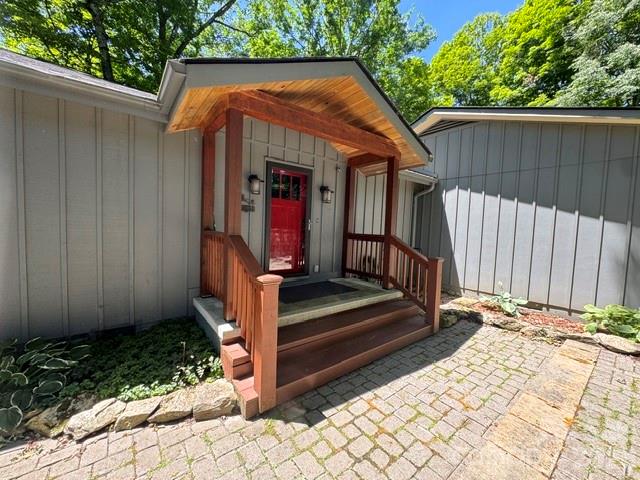 1209 Mckinney Gap Drive — Mars Hill