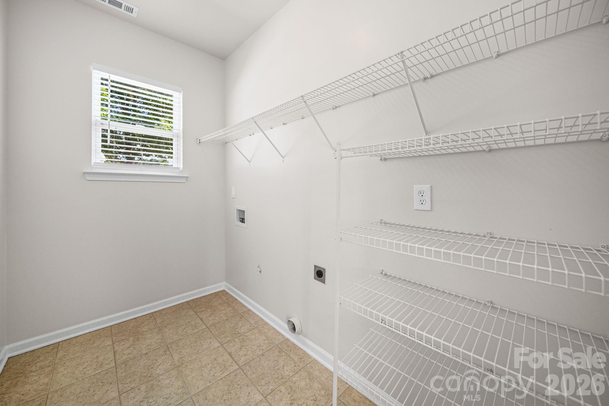 4104 Vance Road N — Huntersville
