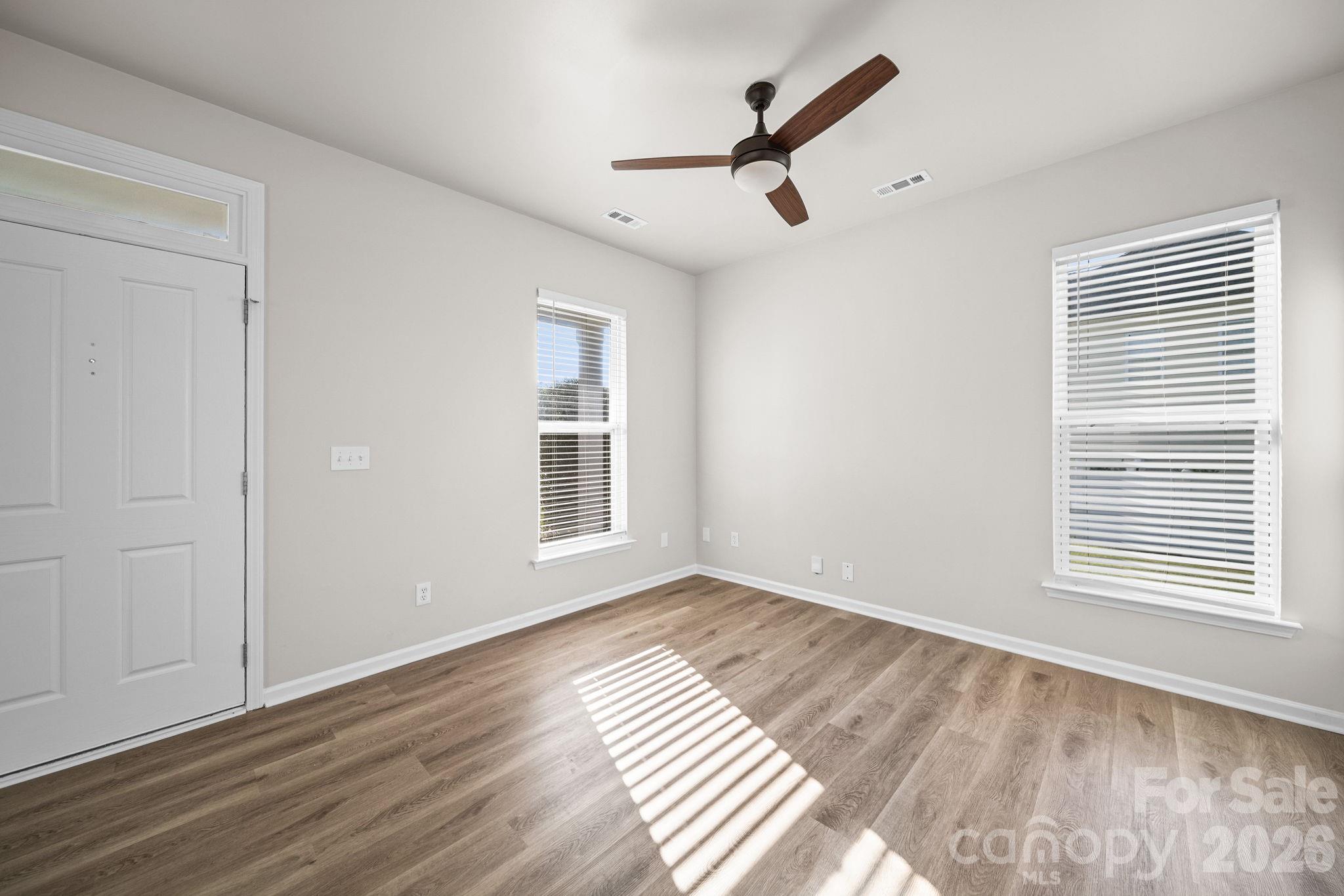 4104 Vance Road N — Huntersville