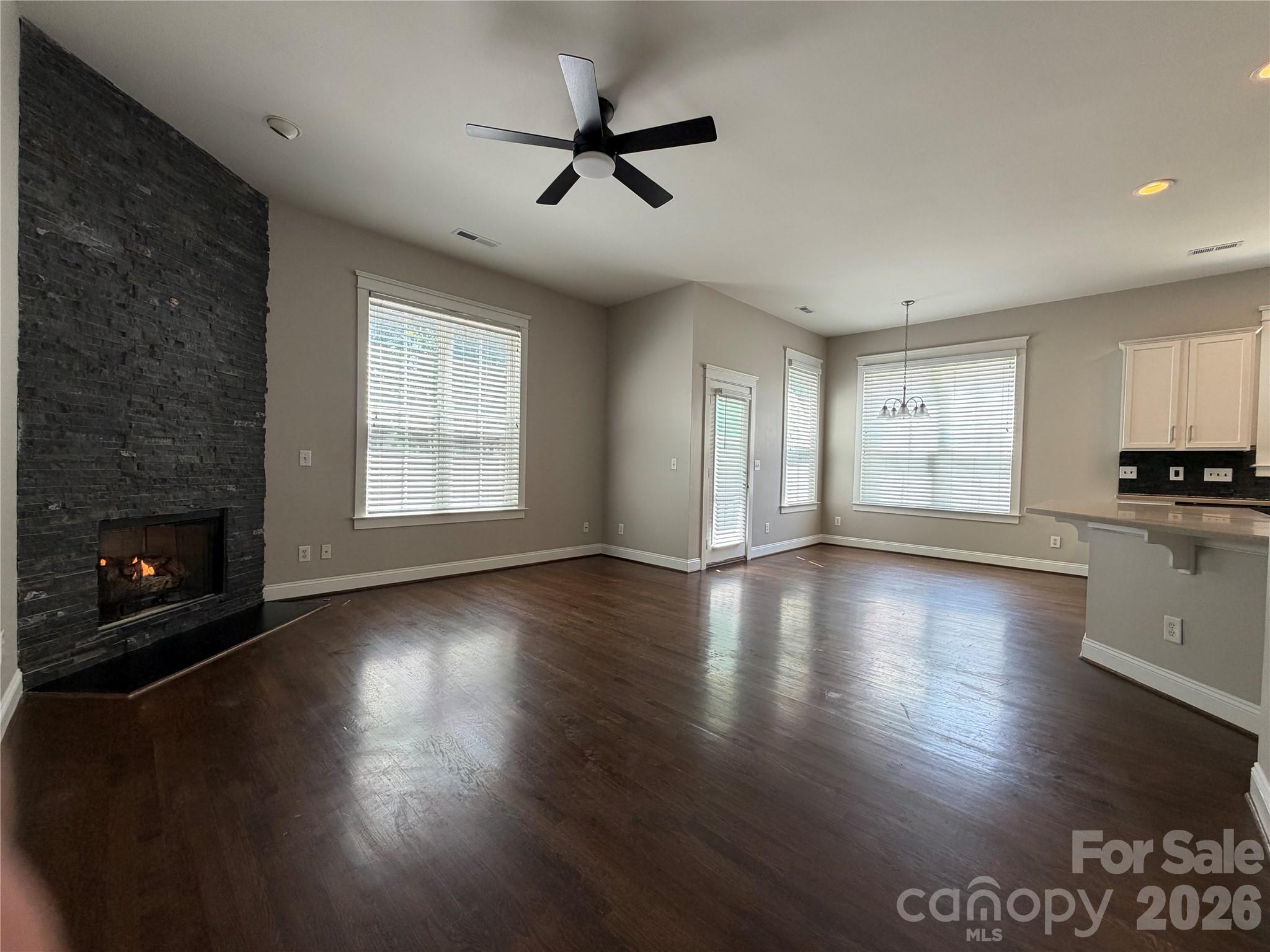 7416 Lochrein Ridge Drive — Huntersville