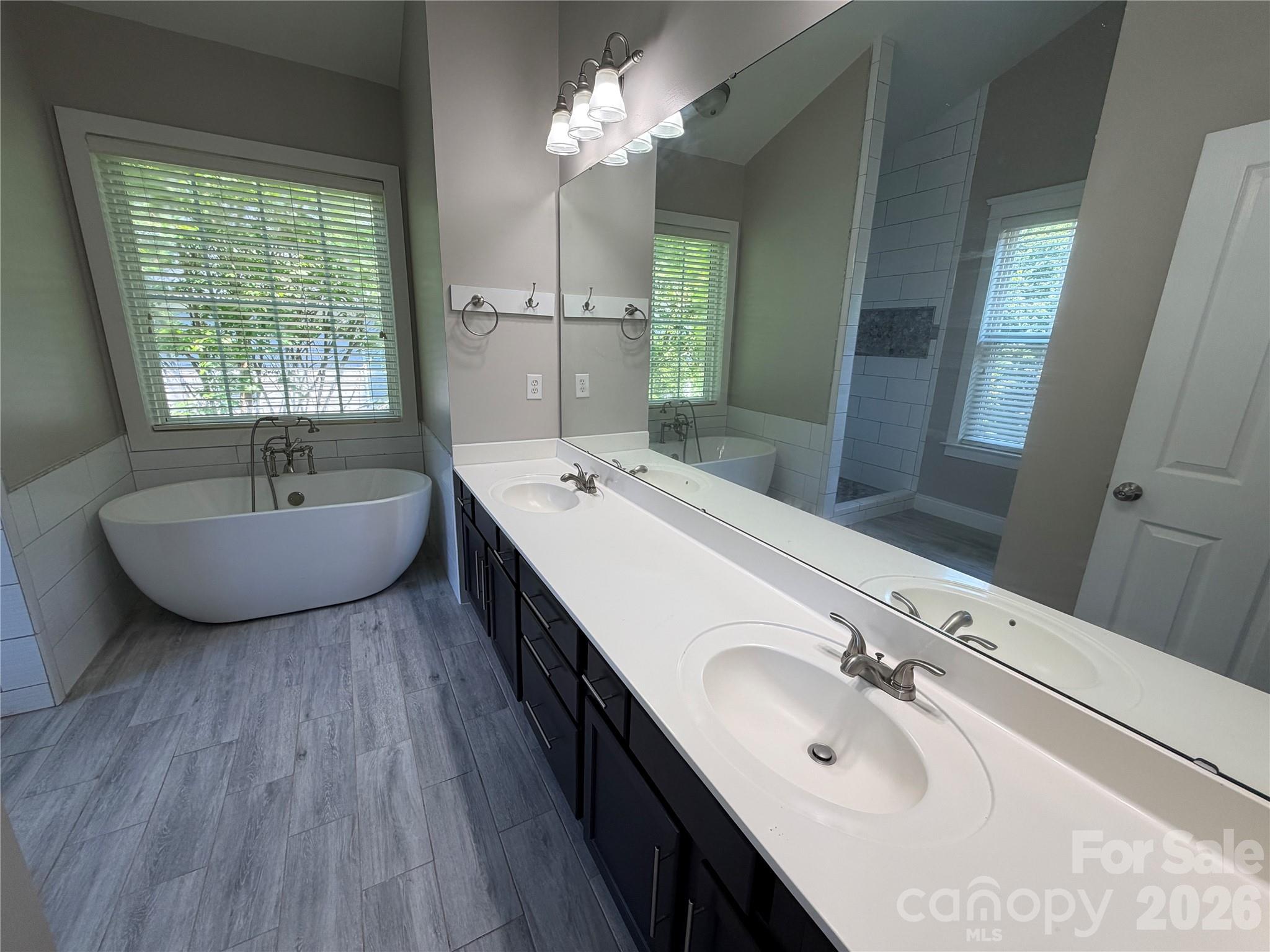 7416 Lochrein Ridge Drive — Huntersville