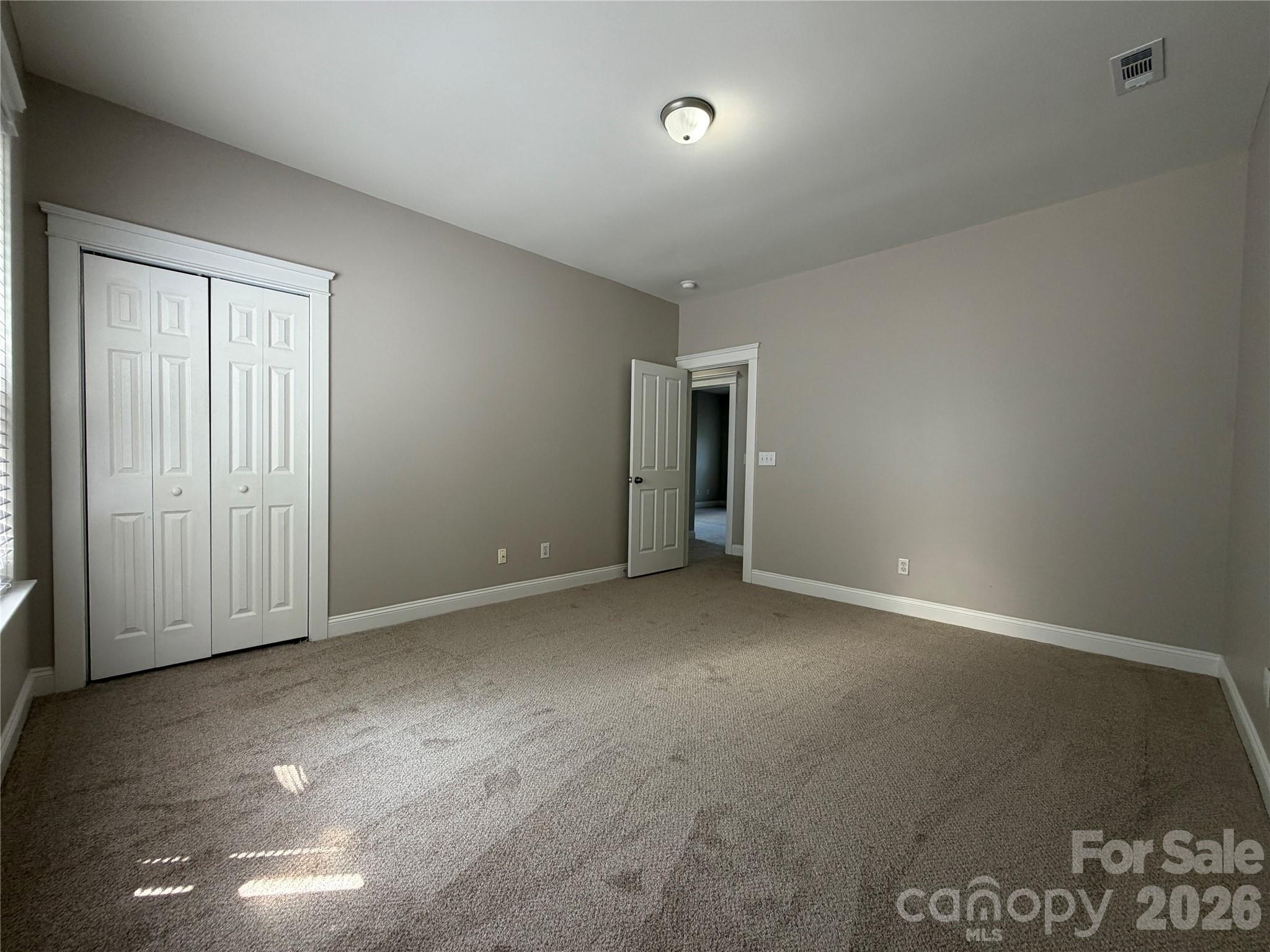 7416 Lochrein Ridge Drive — Huntersville