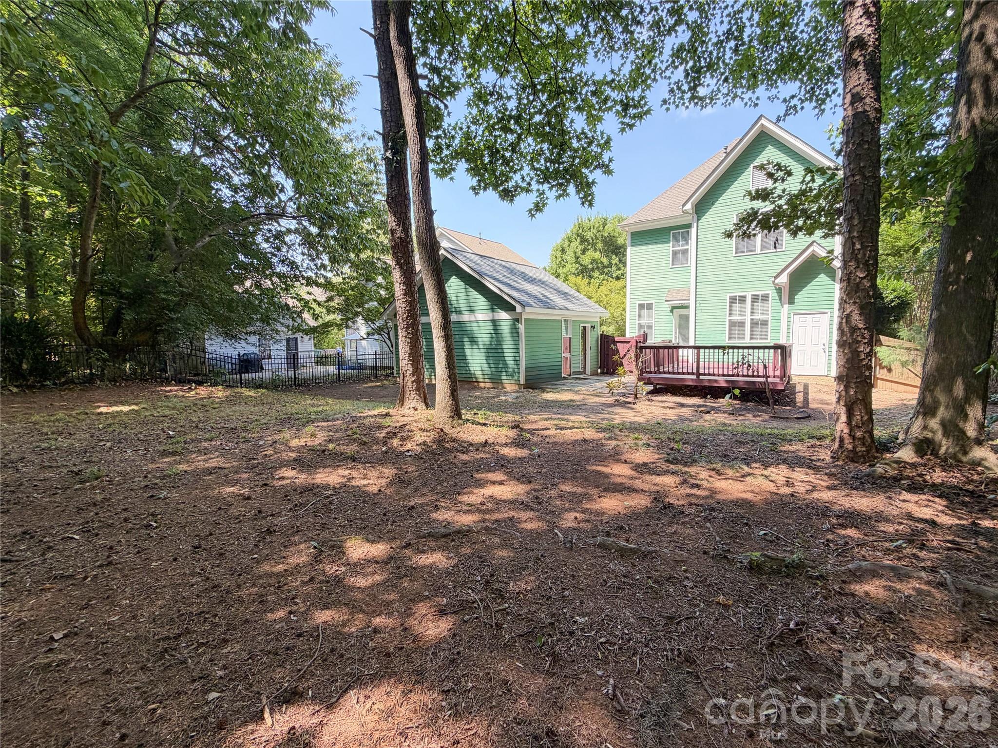 7416 Lochrein Ridge Drive — Huntersville