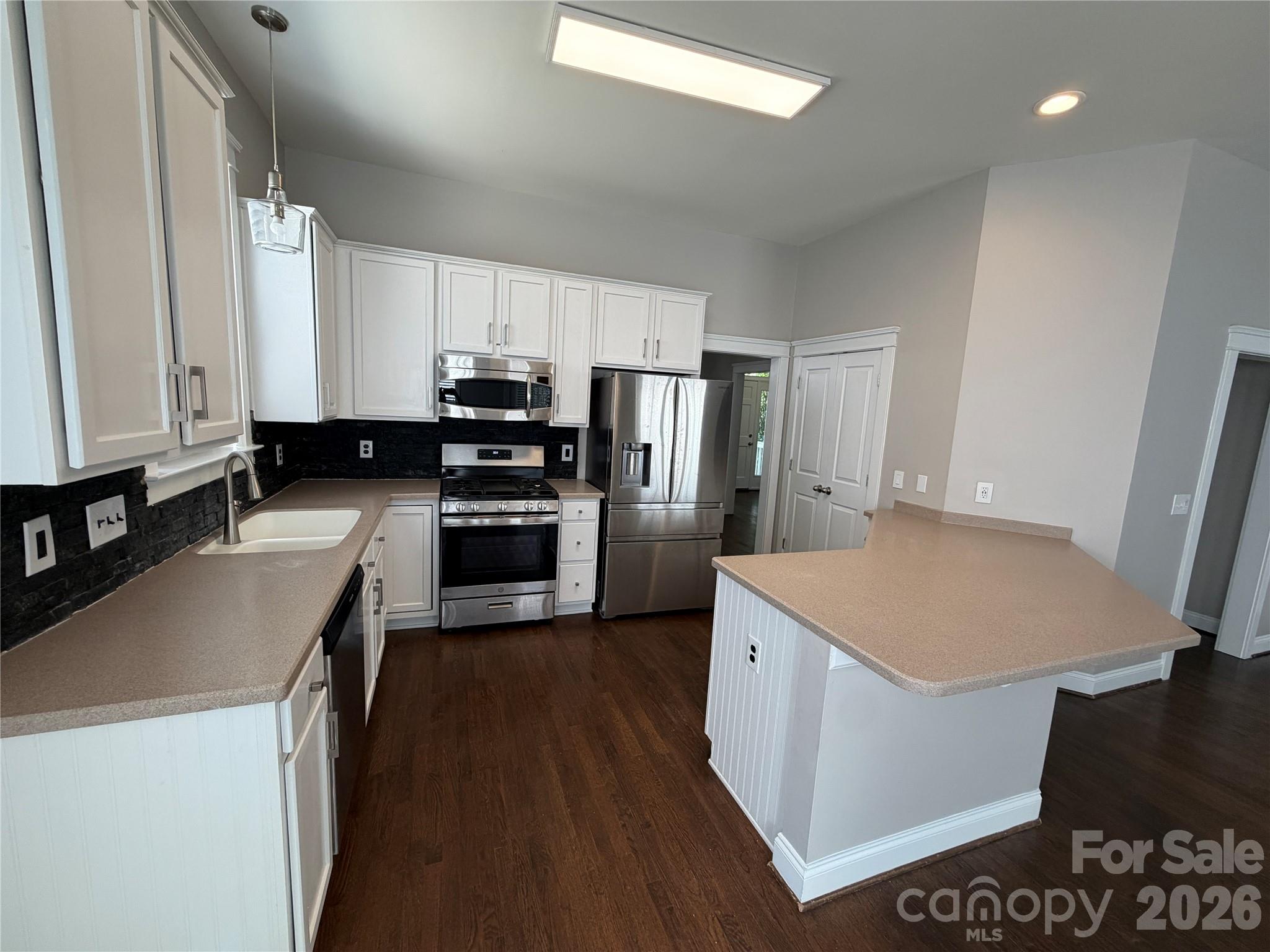 7416 Lochrein Ridge Drive — Huntersville