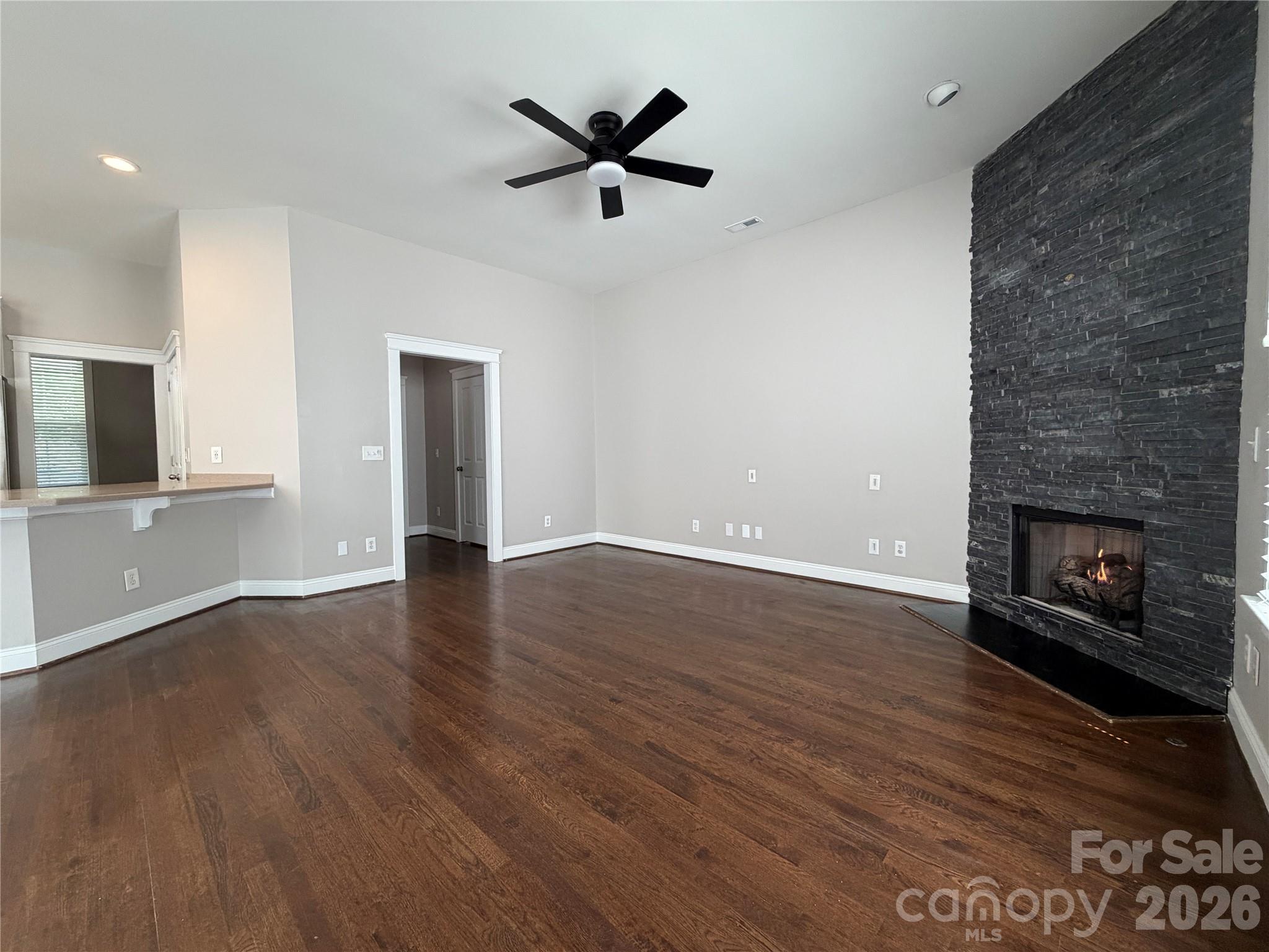 7416 Lochrein Ridge Drive — Huntersville