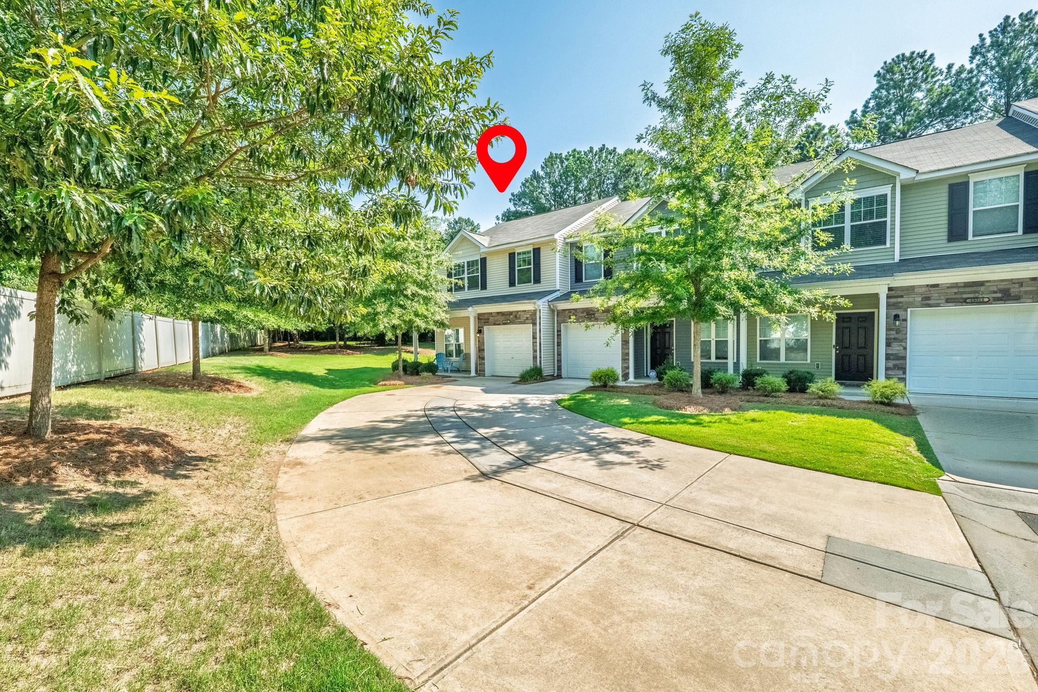 13505 Browhill Lane — Charlotte