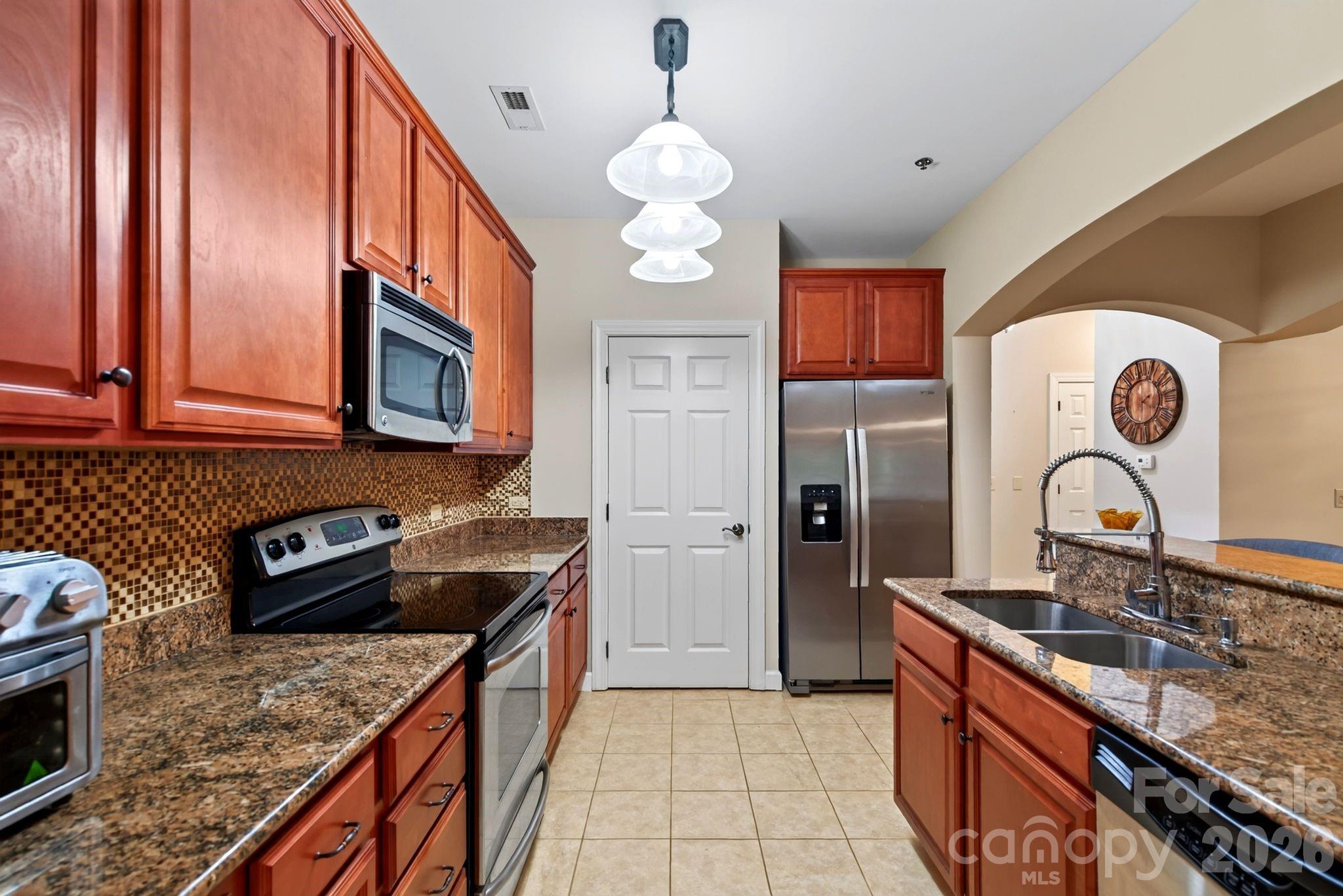 40 Hyannis Drive #202 — Asheville