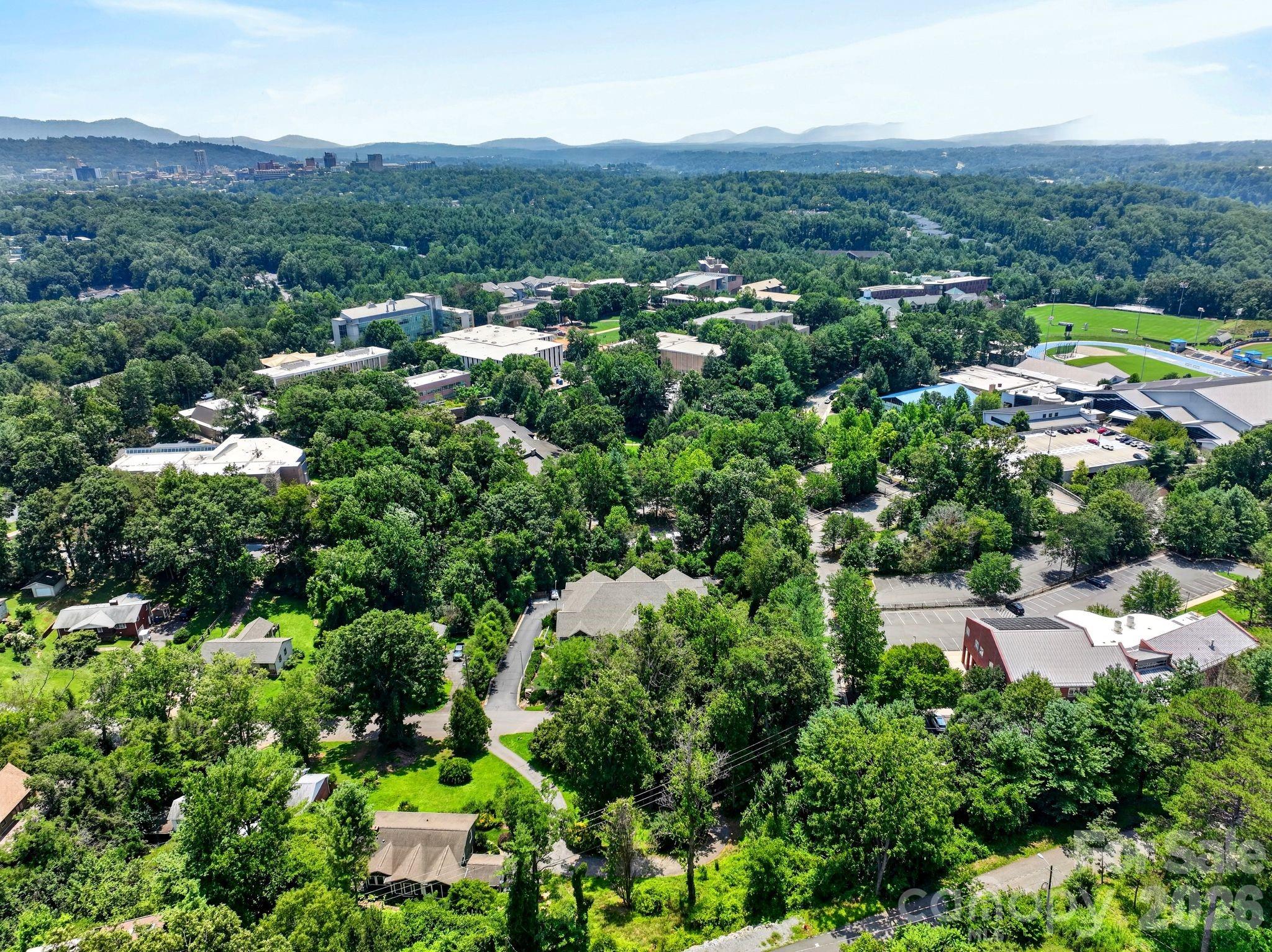 40 Hyannis Drive #202 — Asheville