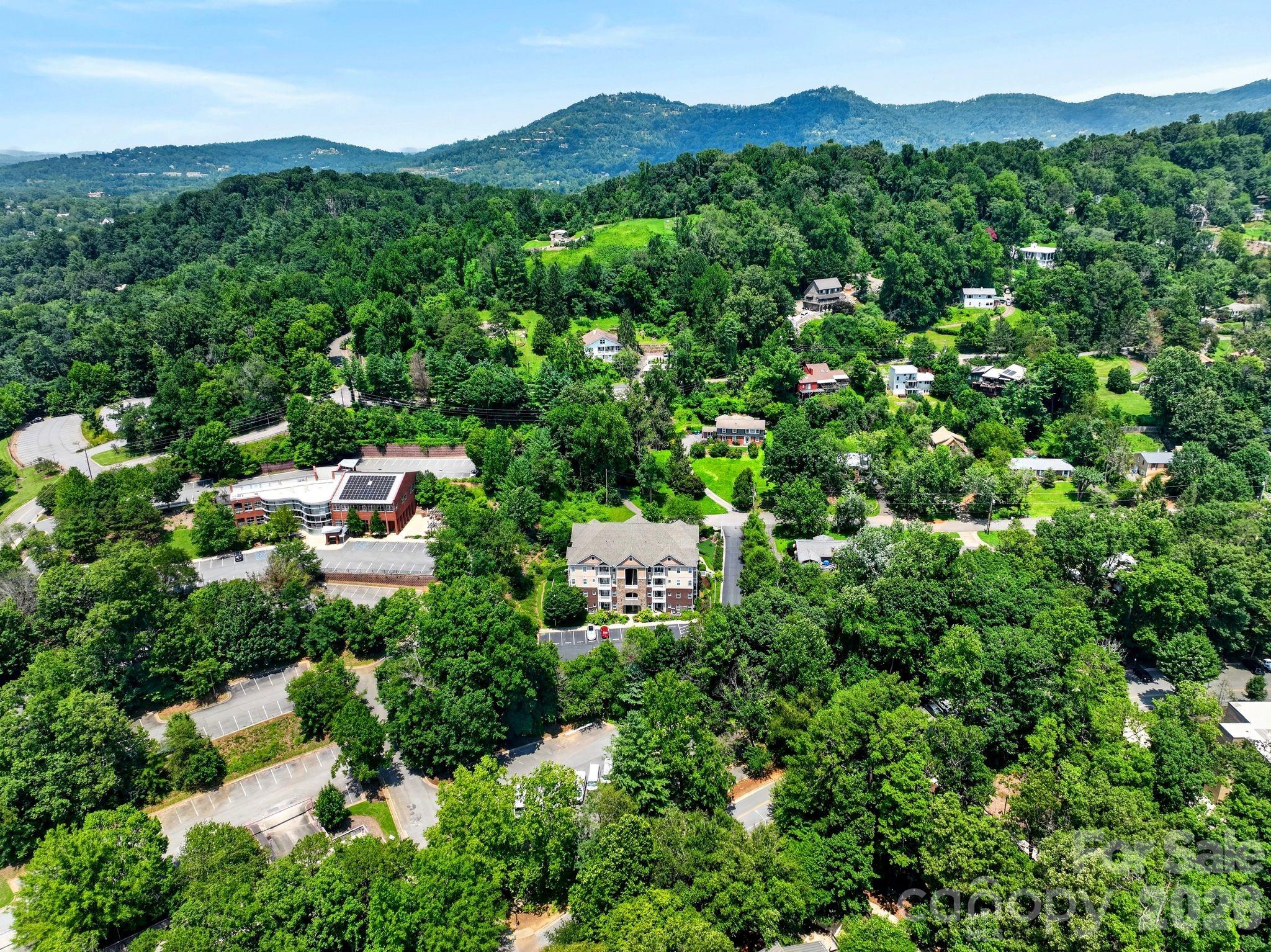 40 Hyannis Drive #202 — Asheville