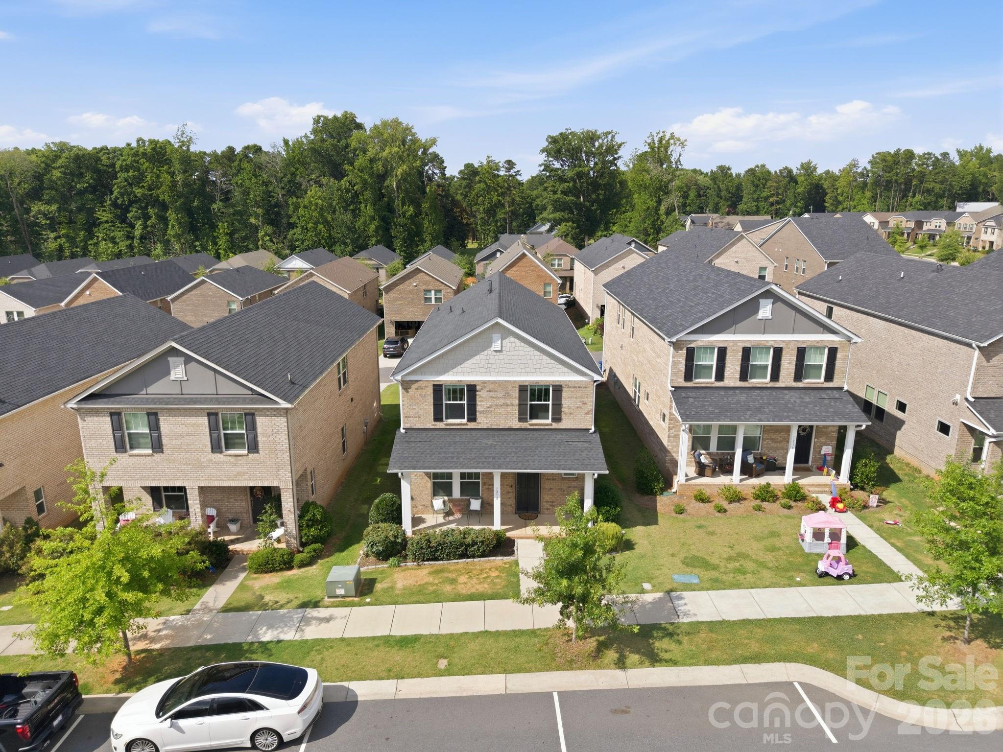 1218 Colgher Street — Charlotte