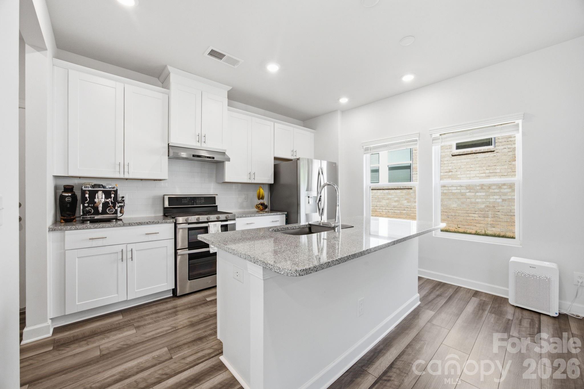 1218 Colgher Street — Charlotte