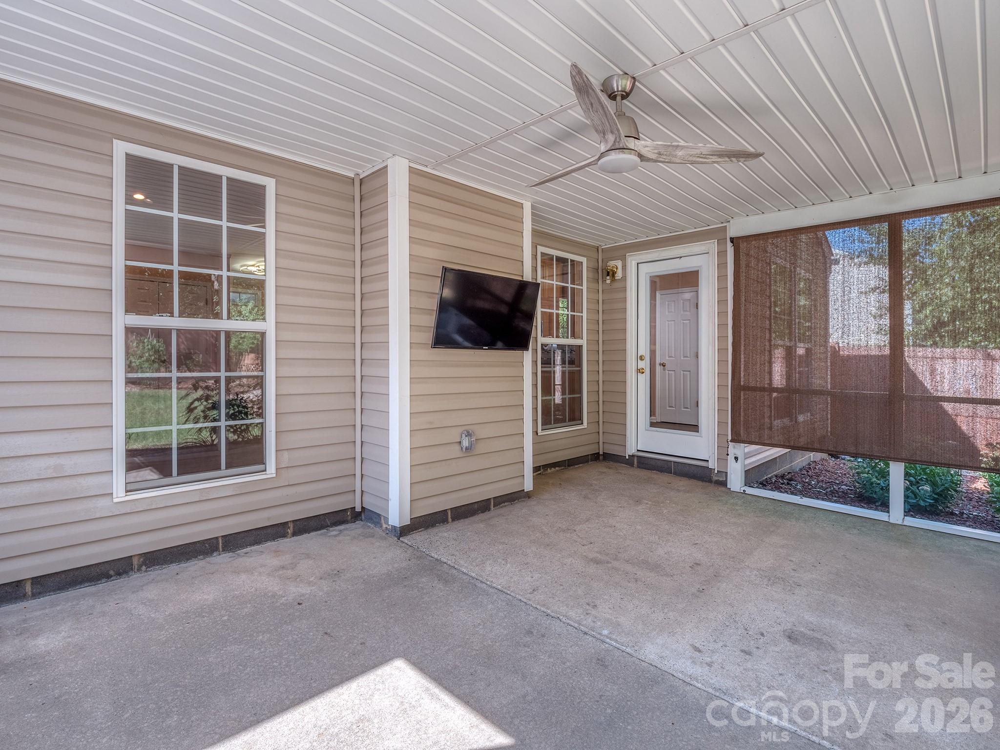13050 Planters Row Drive — Charlotte