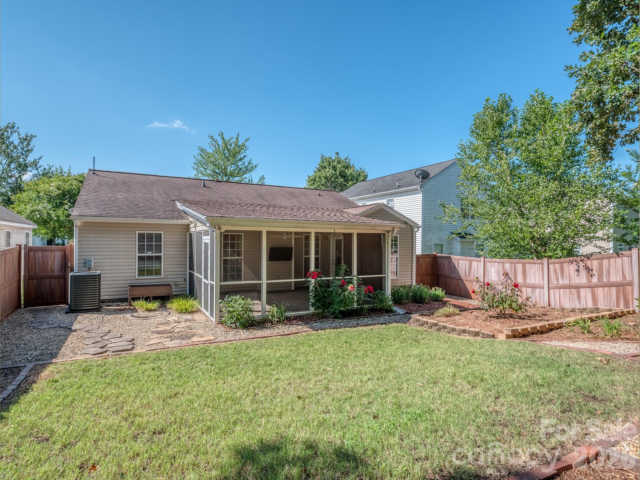 13050 Planters Row Drive — Charlotte