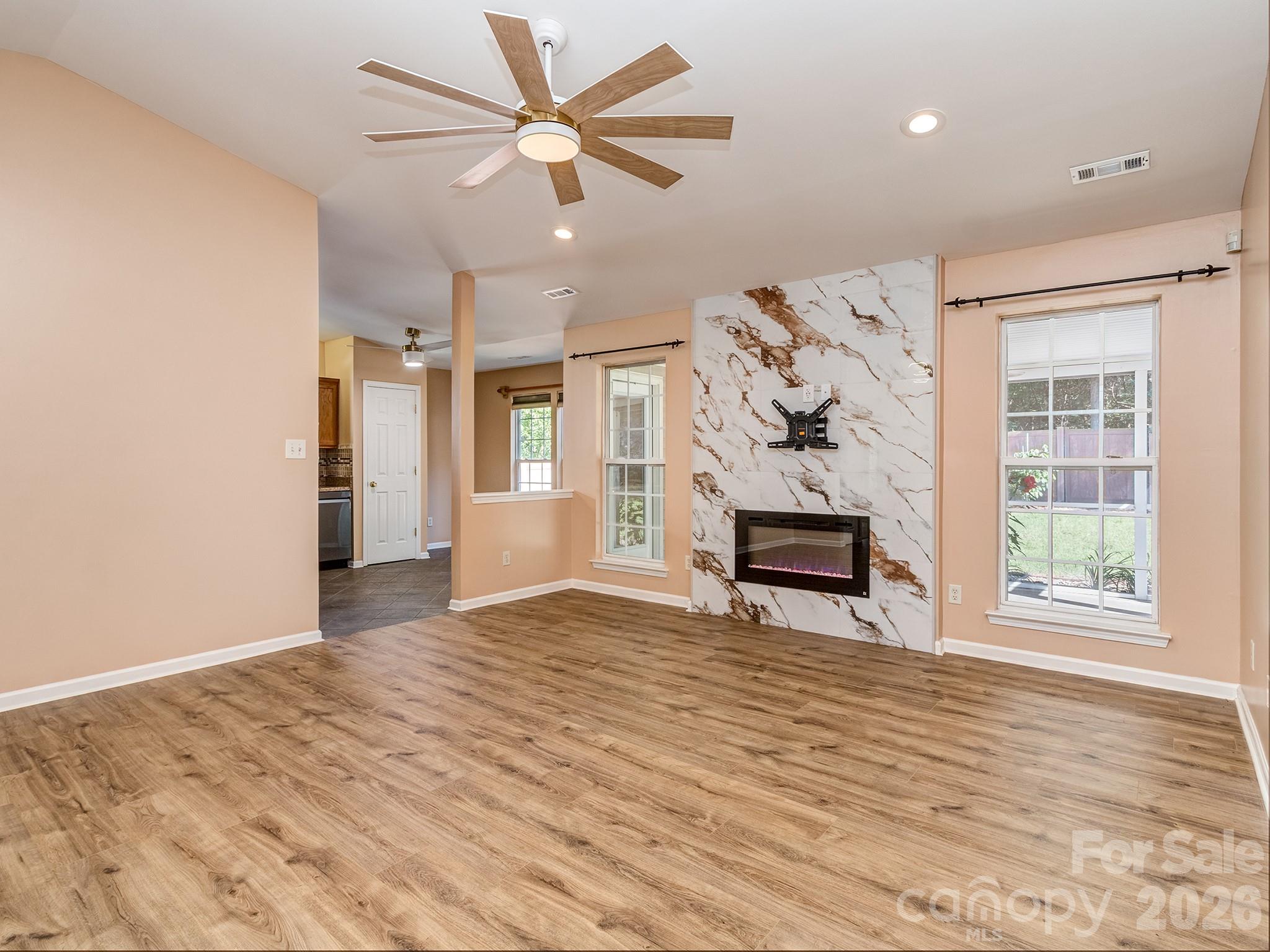 13050 Planters Row Drive — Charlotte