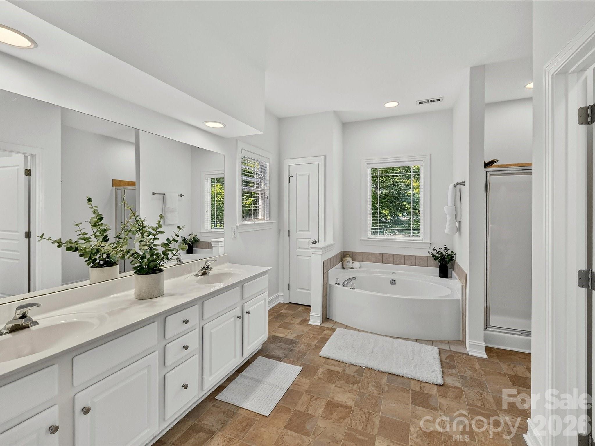 18814 Coachmans Trace — Cornelius