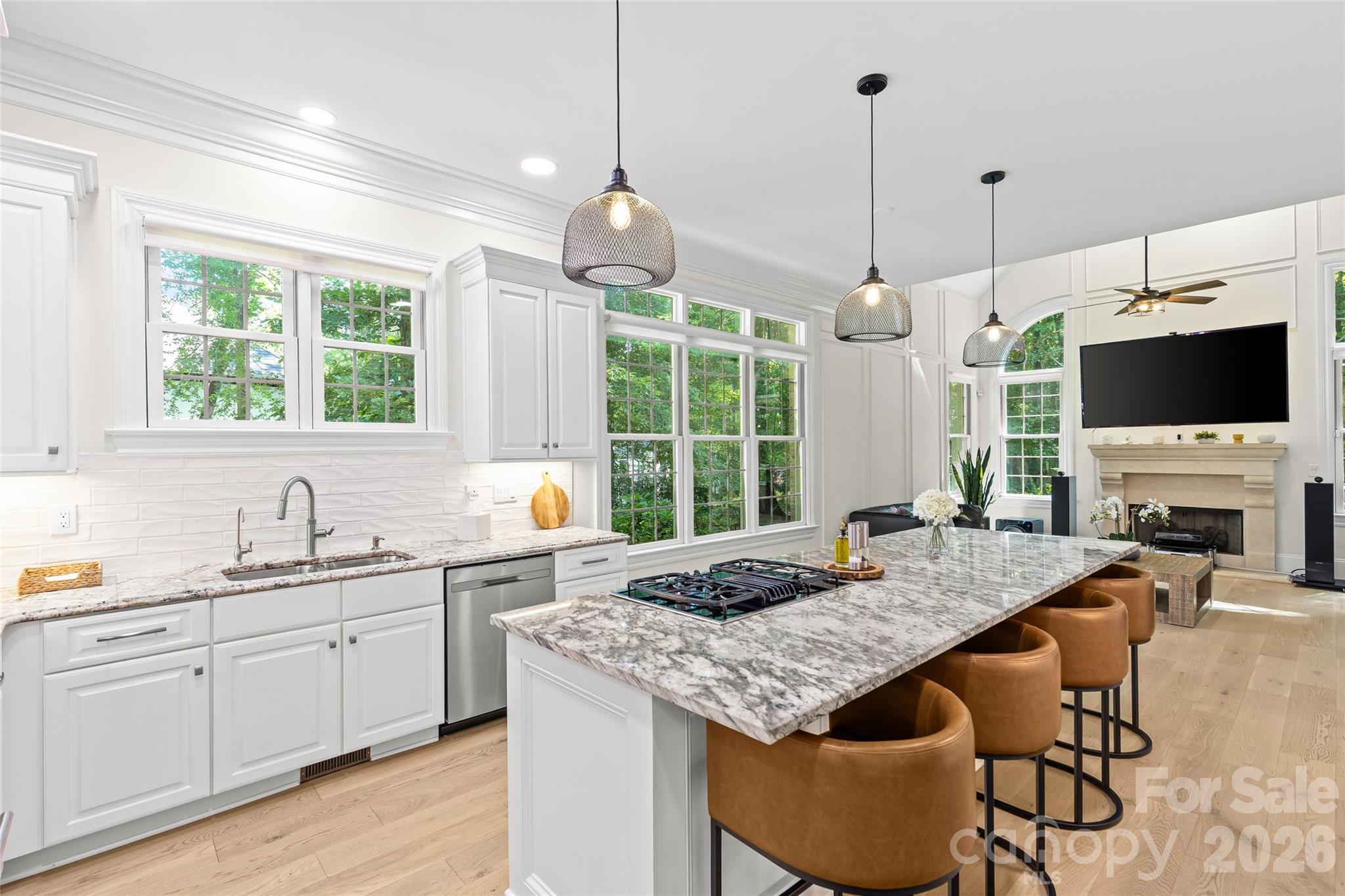 3030 Ashford Glen Drive — Matthews