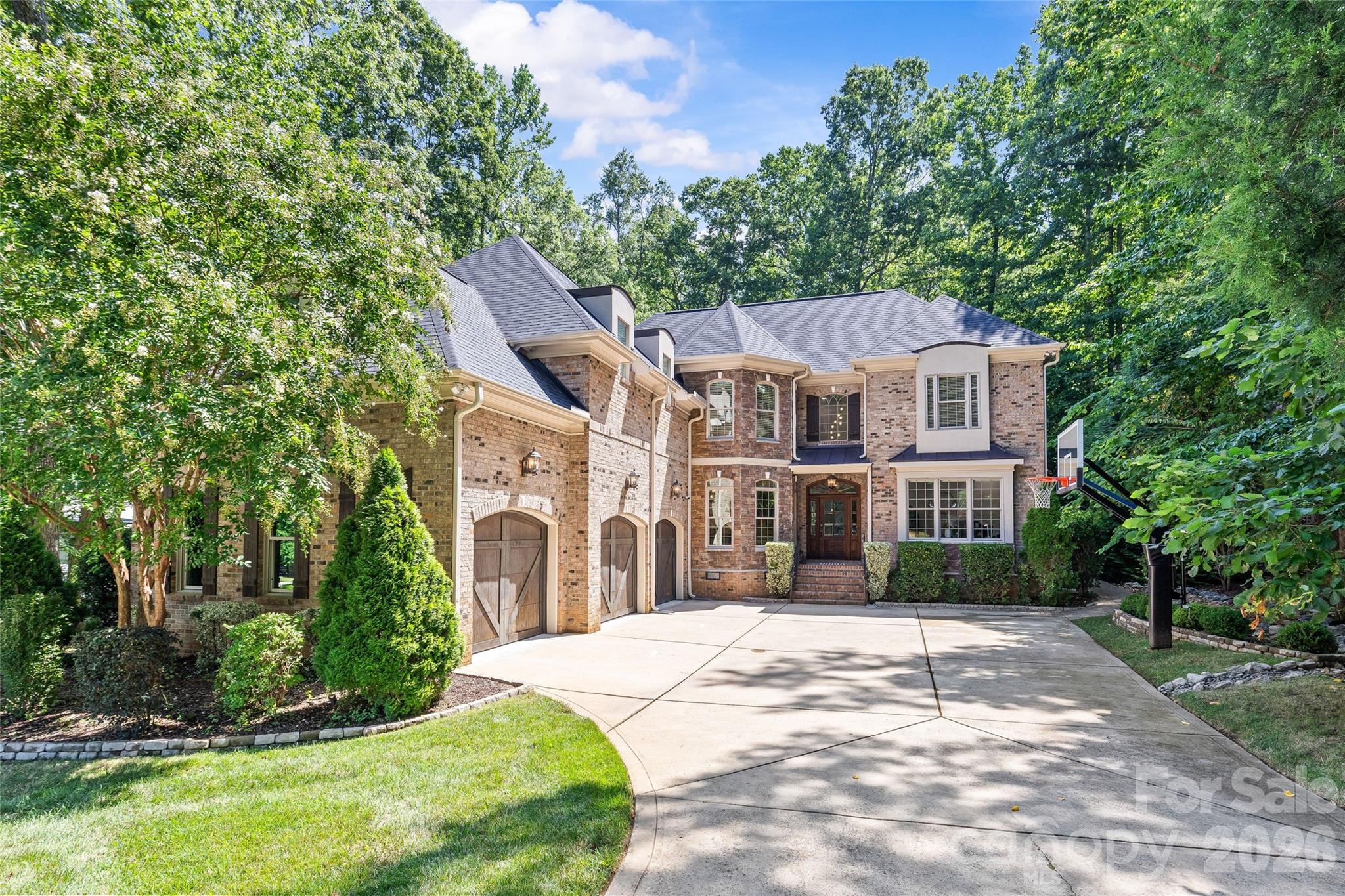 3030 Ashford Glen Drive — Matthews