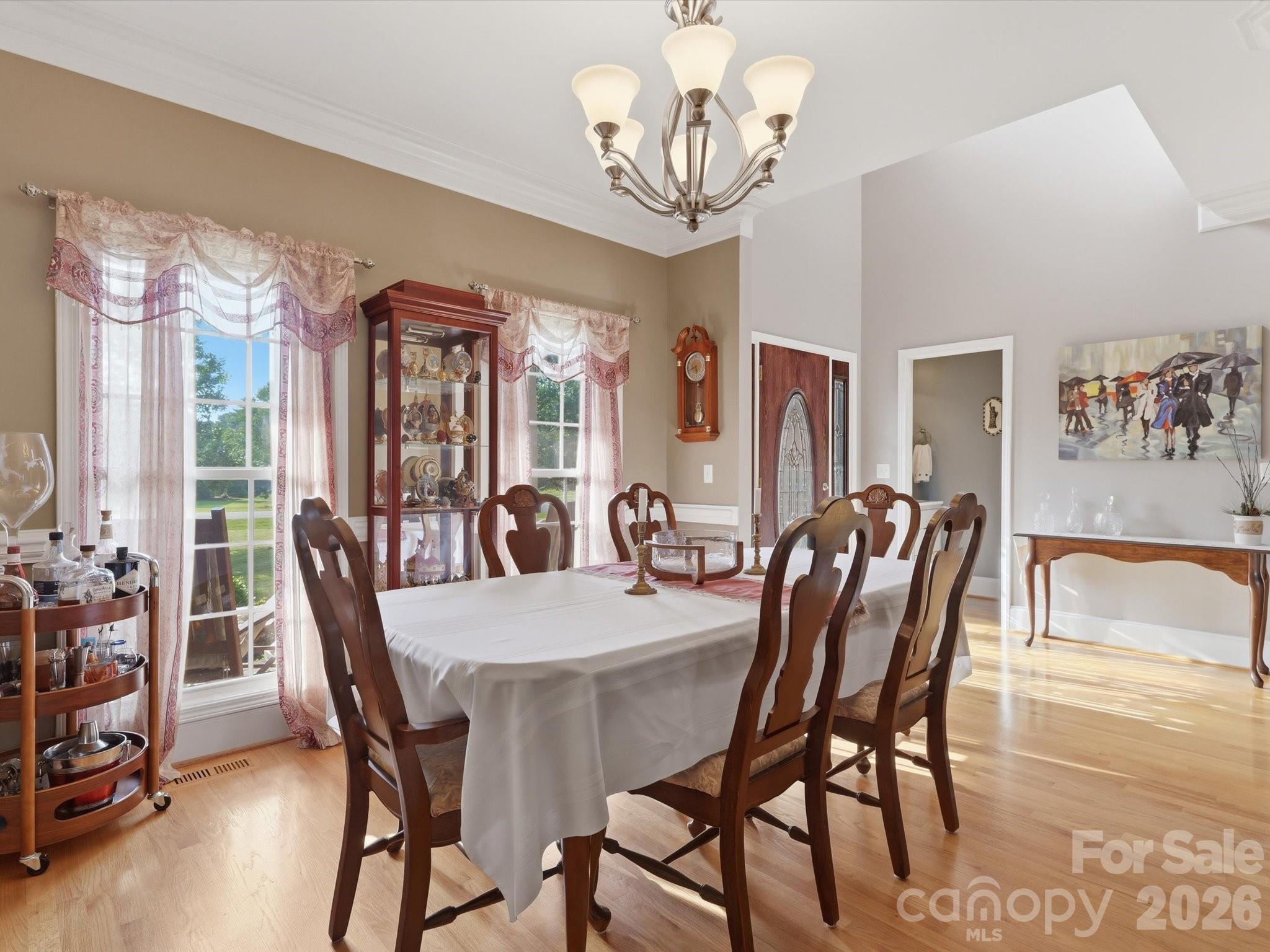 3009 Mason Court — Clover