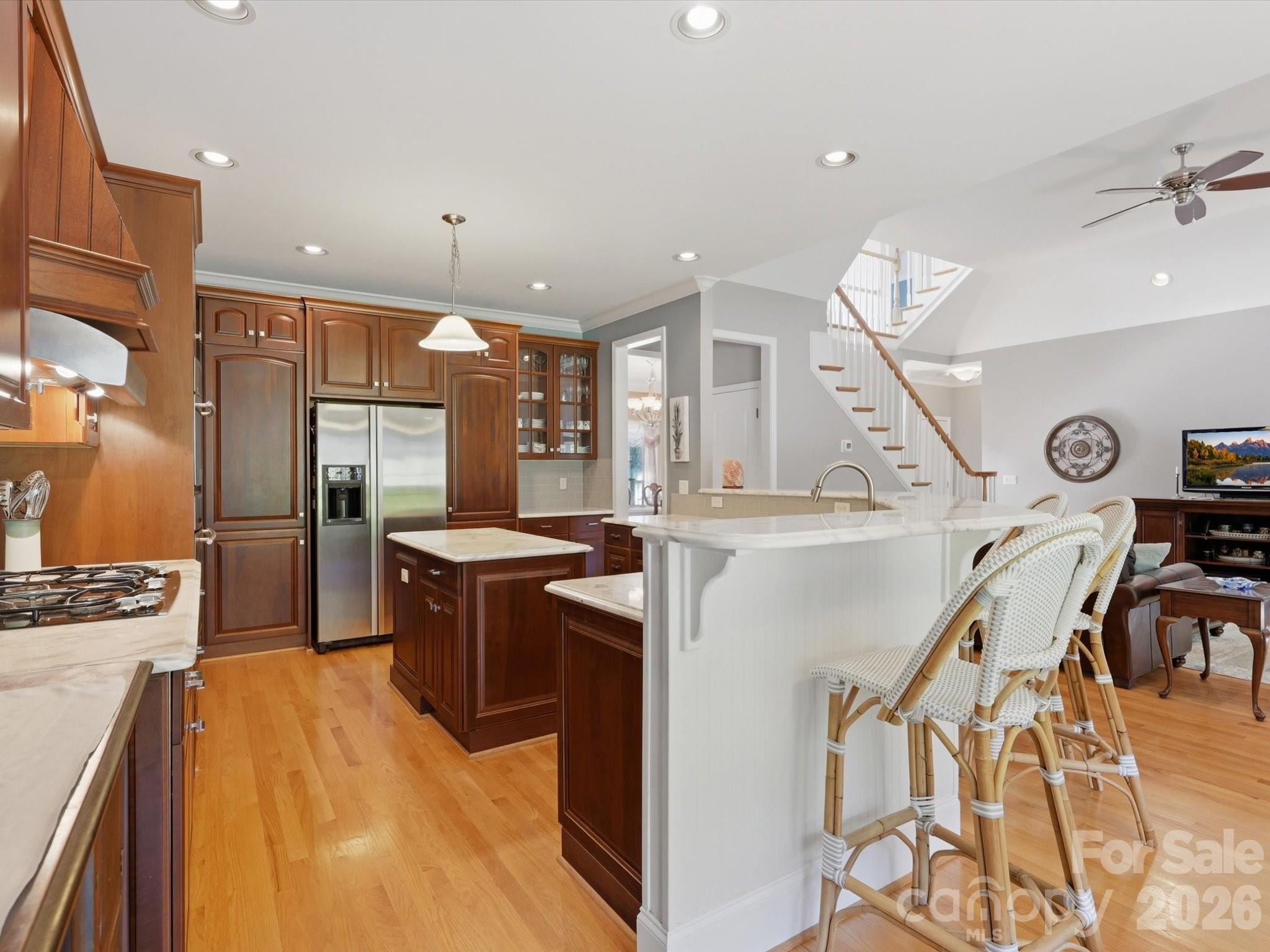3009 Mason Court — Clover
