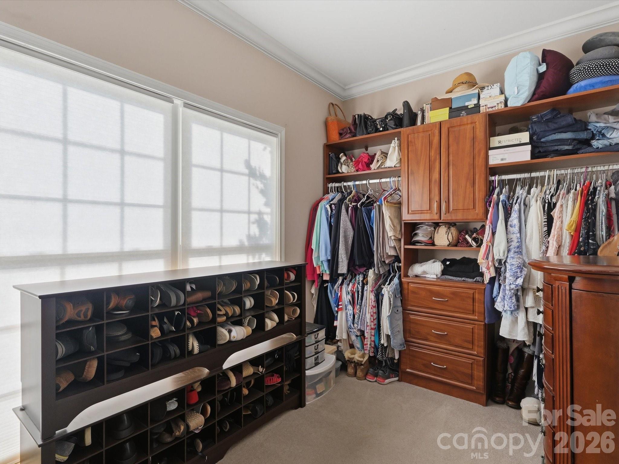 3009 Mason Court — Clover