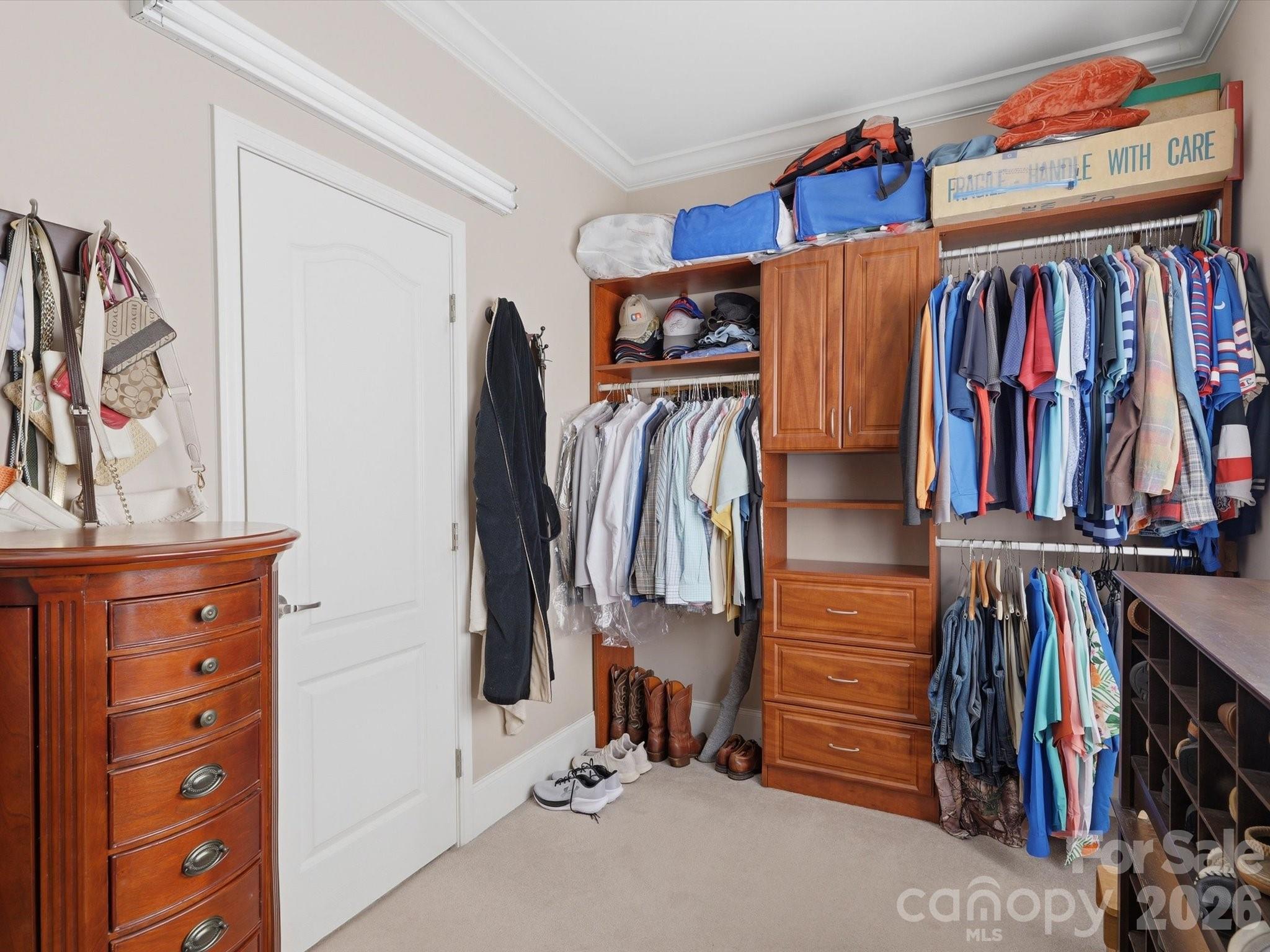 3009 Mason Court — Clover