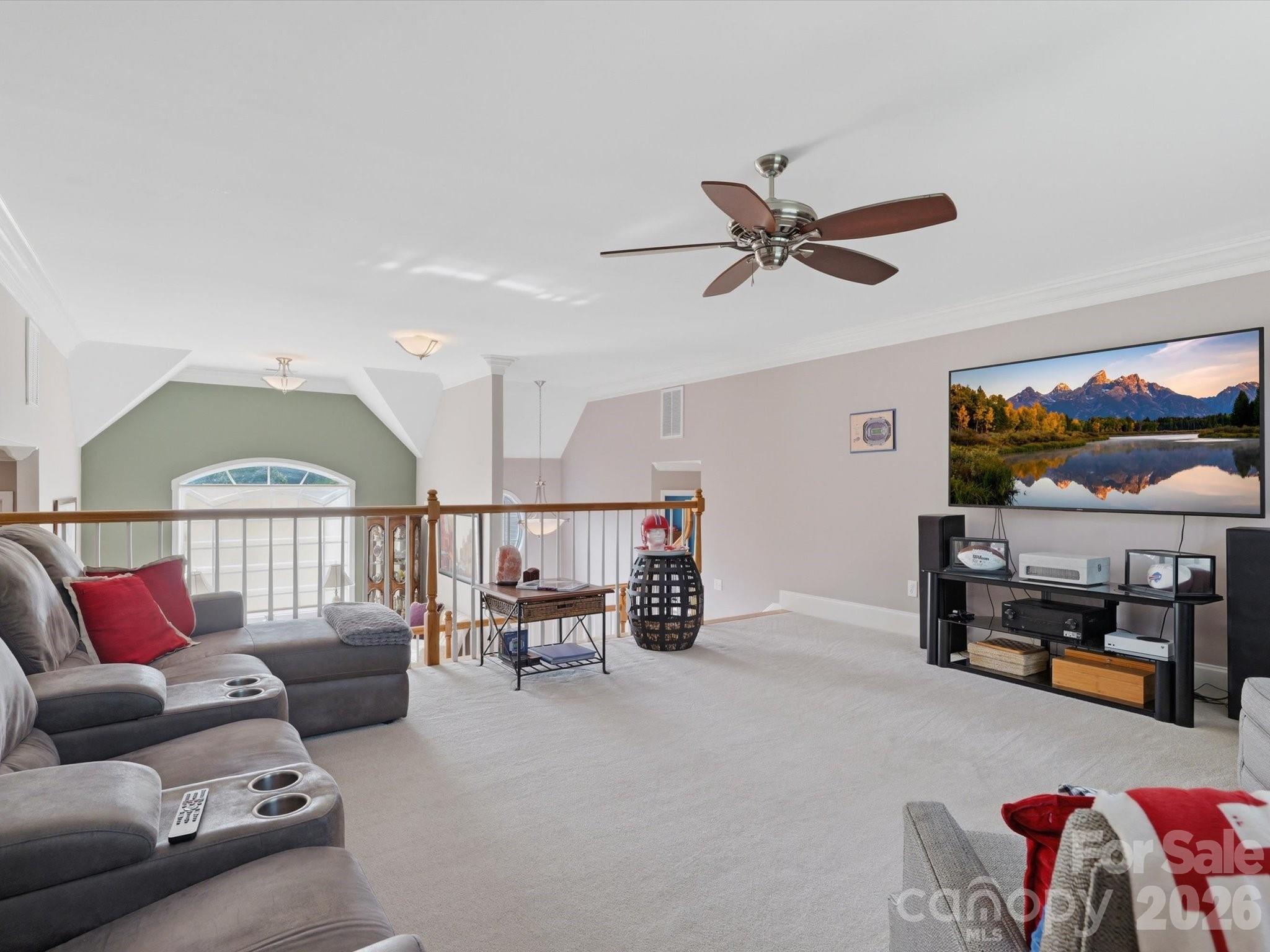 3009 Mason Court — Clover