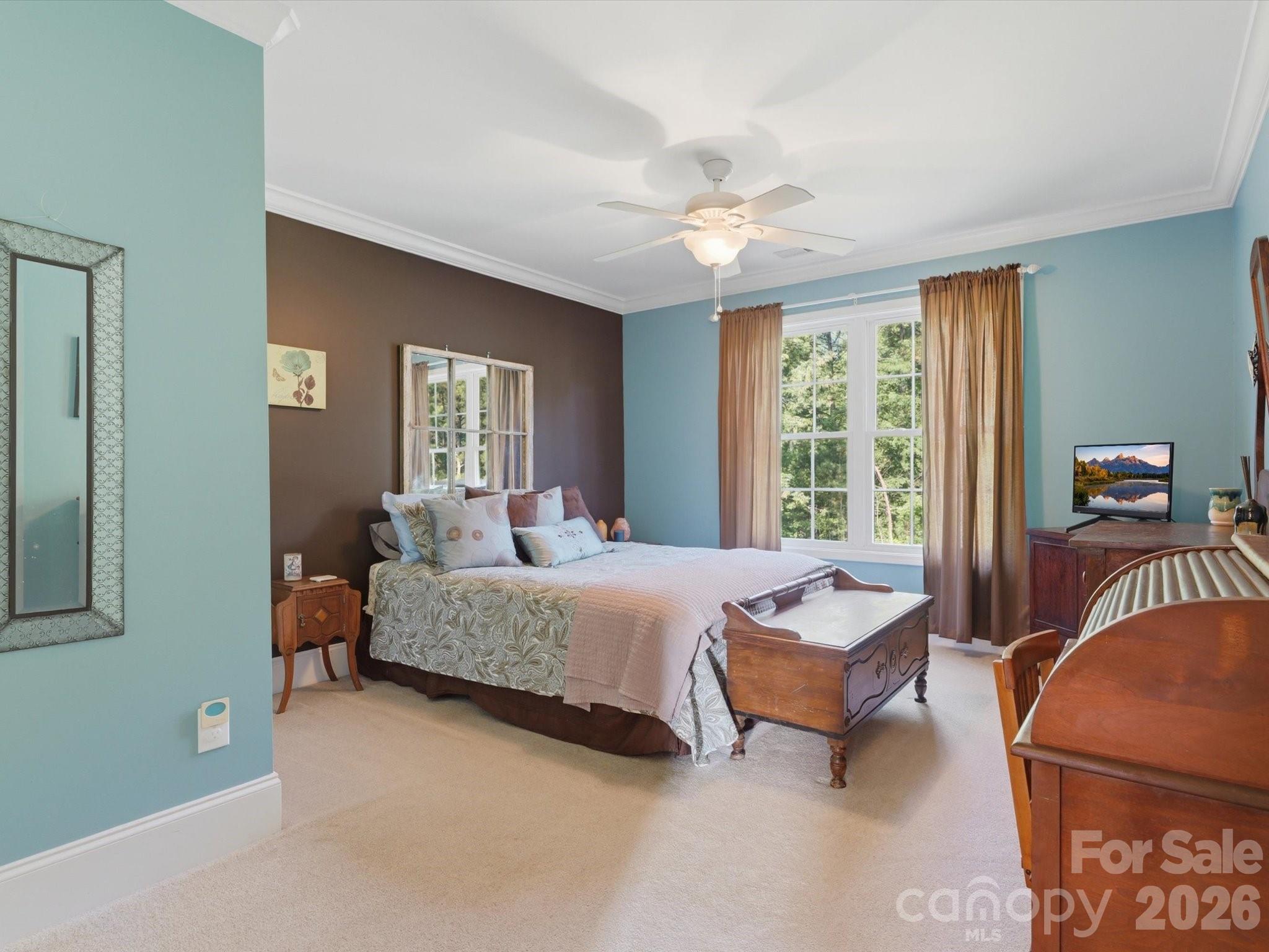 3009 Mason Court — Clover